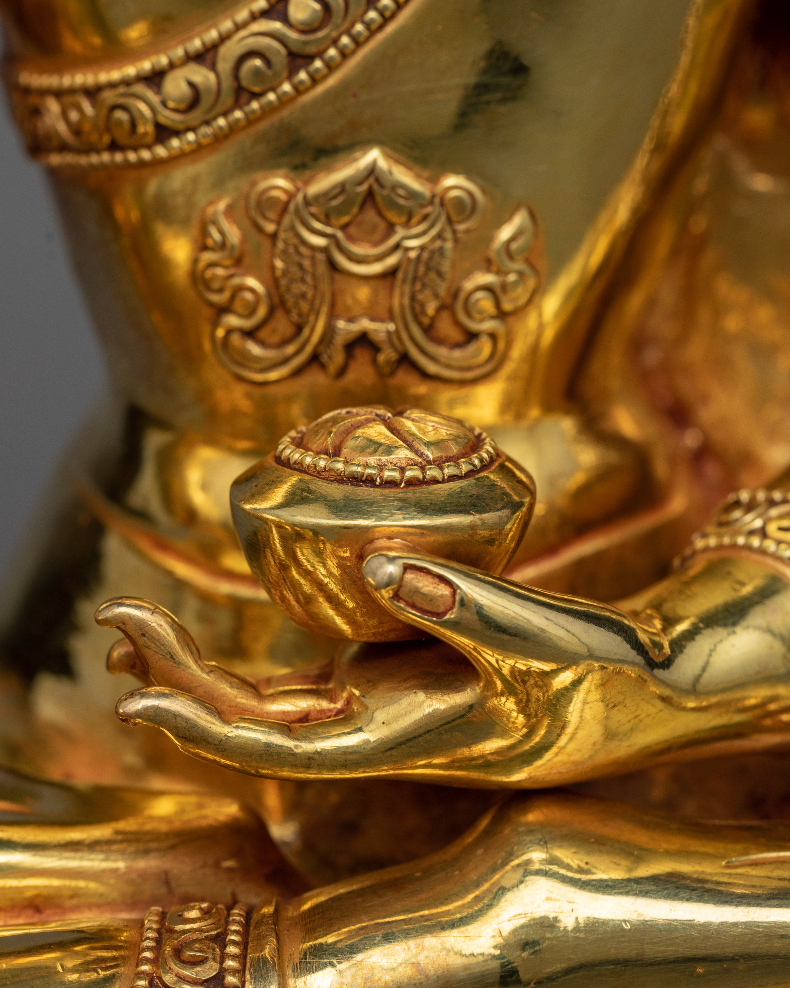 Shakyamuni Buddha - Elegant Enlightenment Statue | Himalayan Buddhism Art