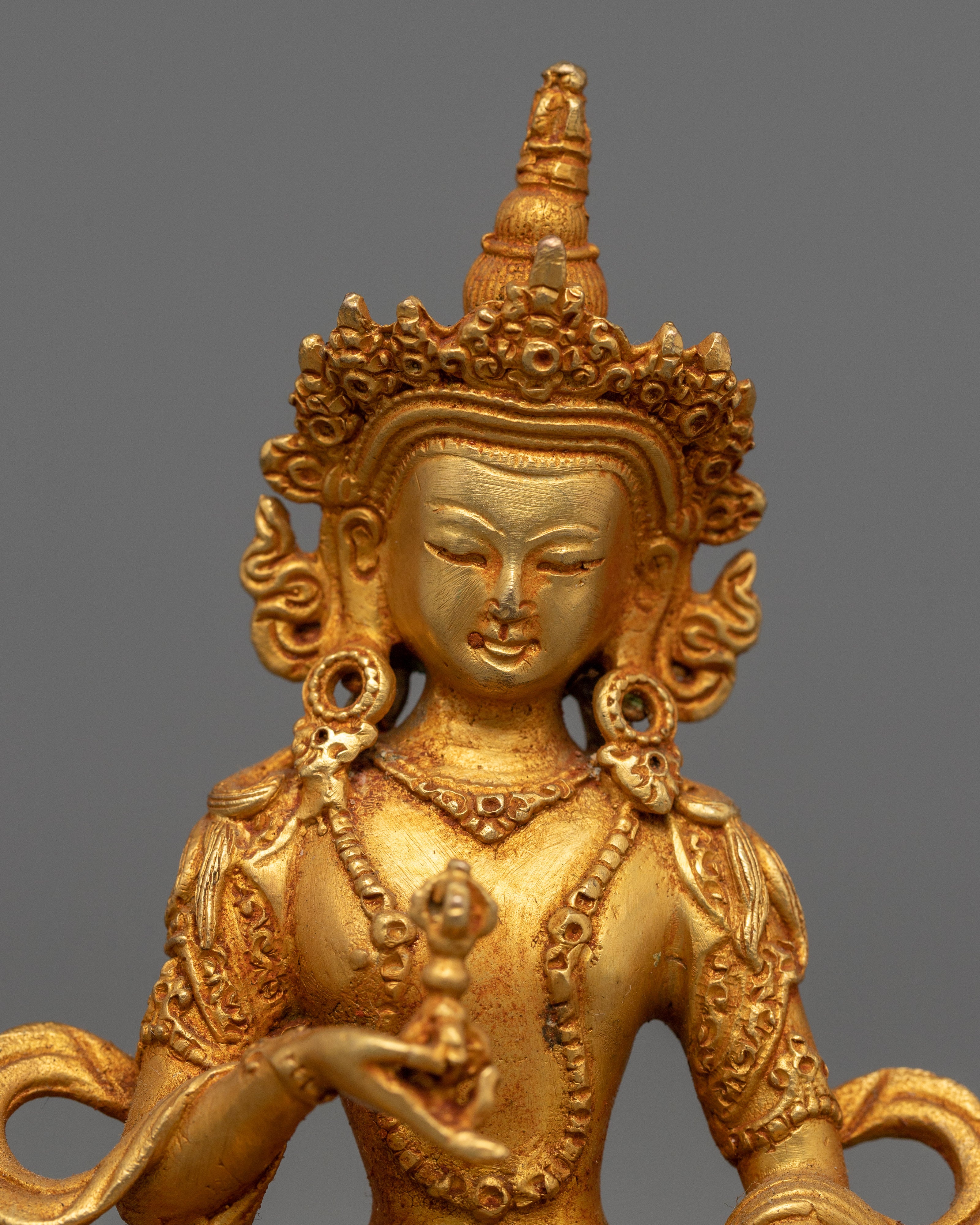 small statue of-vajrasattva