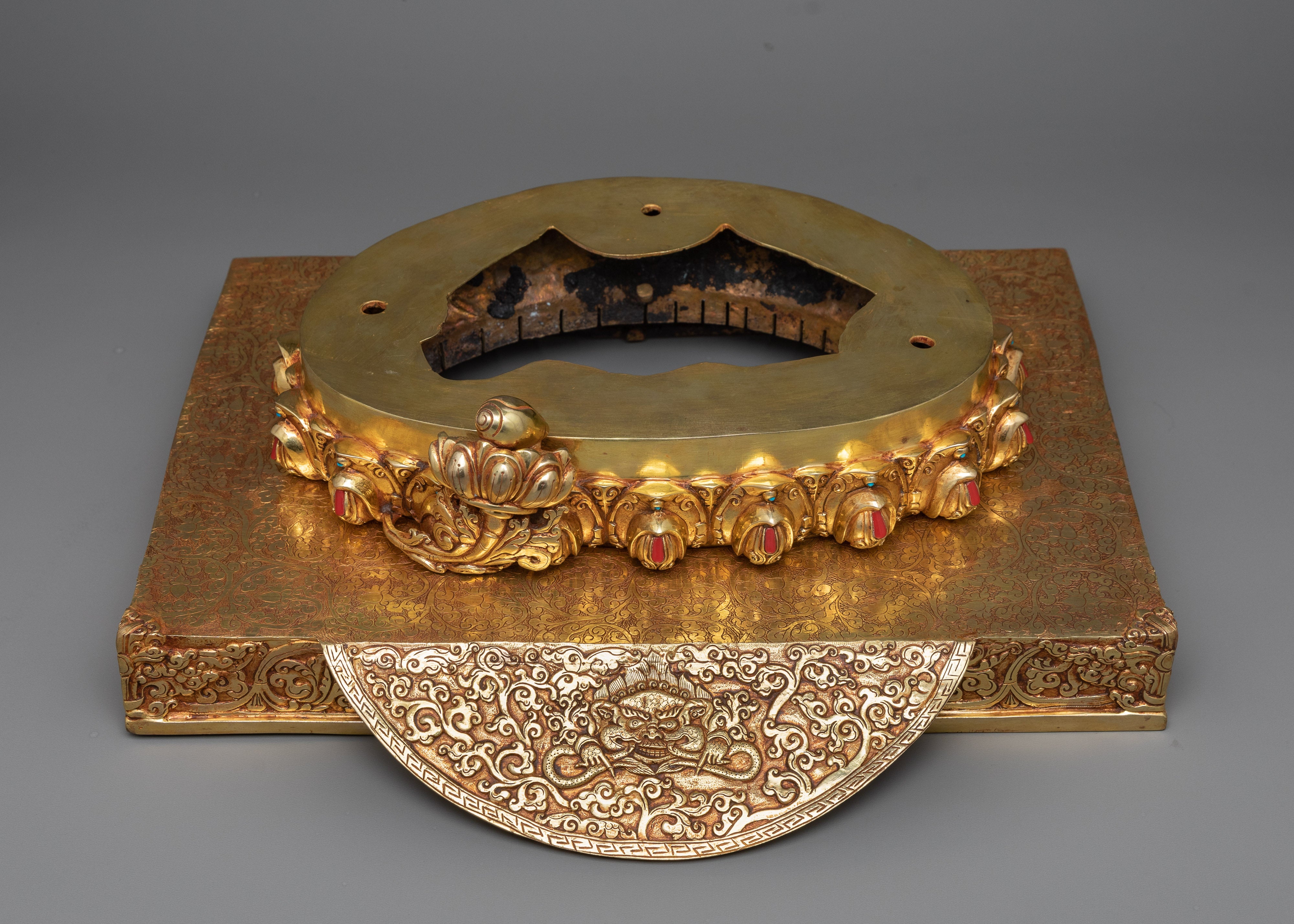 Golden Radiance: Yellow Dzambhala Buddhist Statue | the Epitome of Radiant Serenity