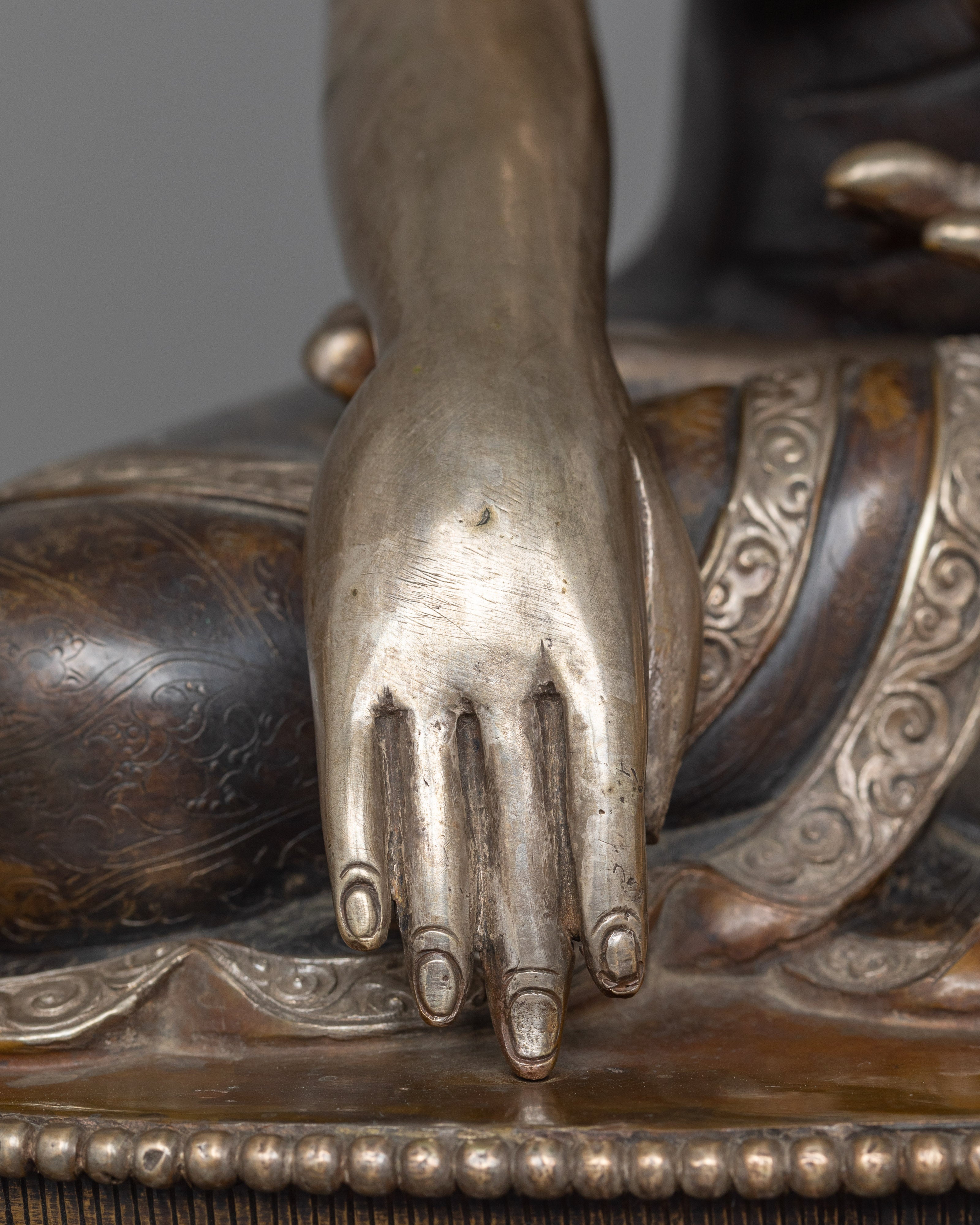 Silver-Plated Enlightened-One Statue | Majestic Symbol of Awakening