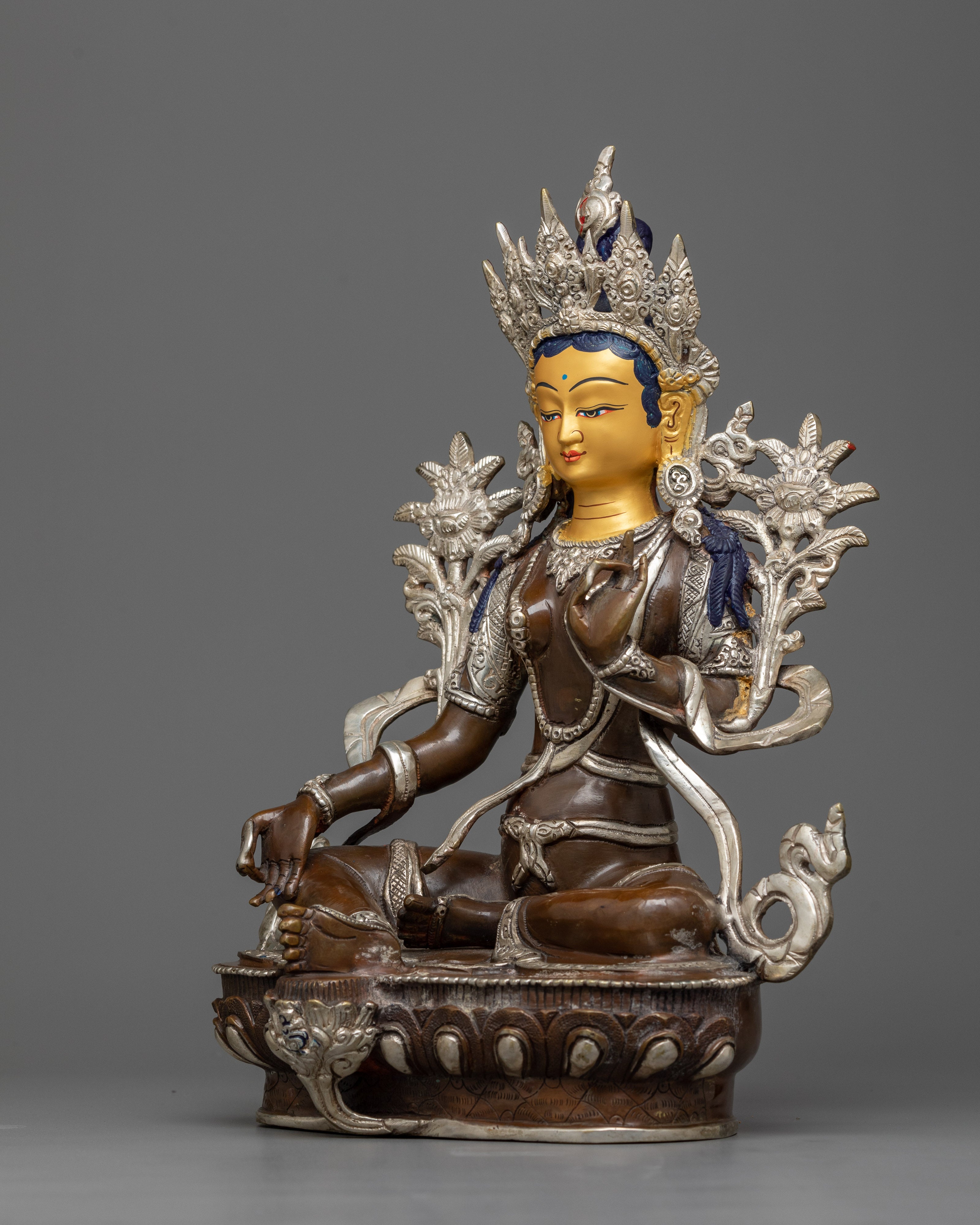 green tara buddha statue