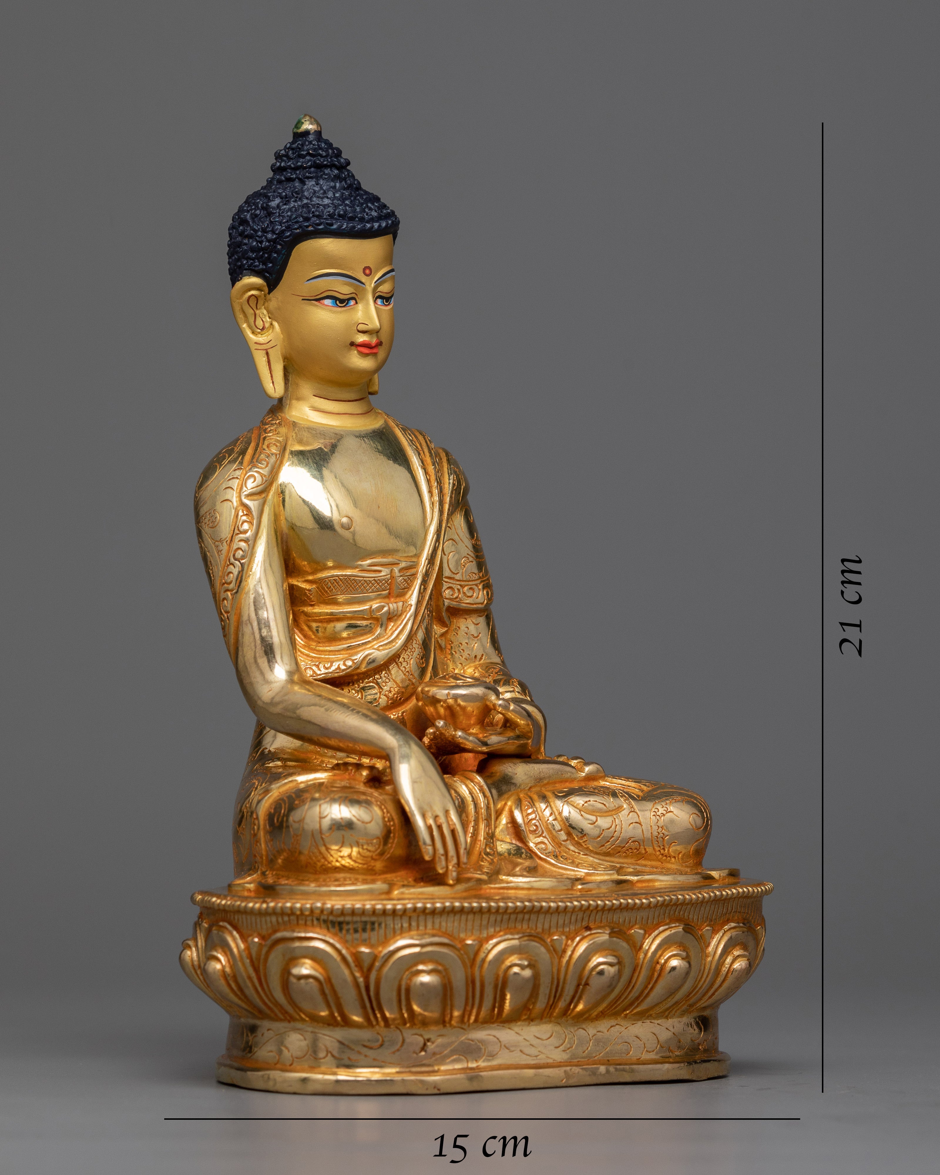 famous shakyamuni buddha sculpture