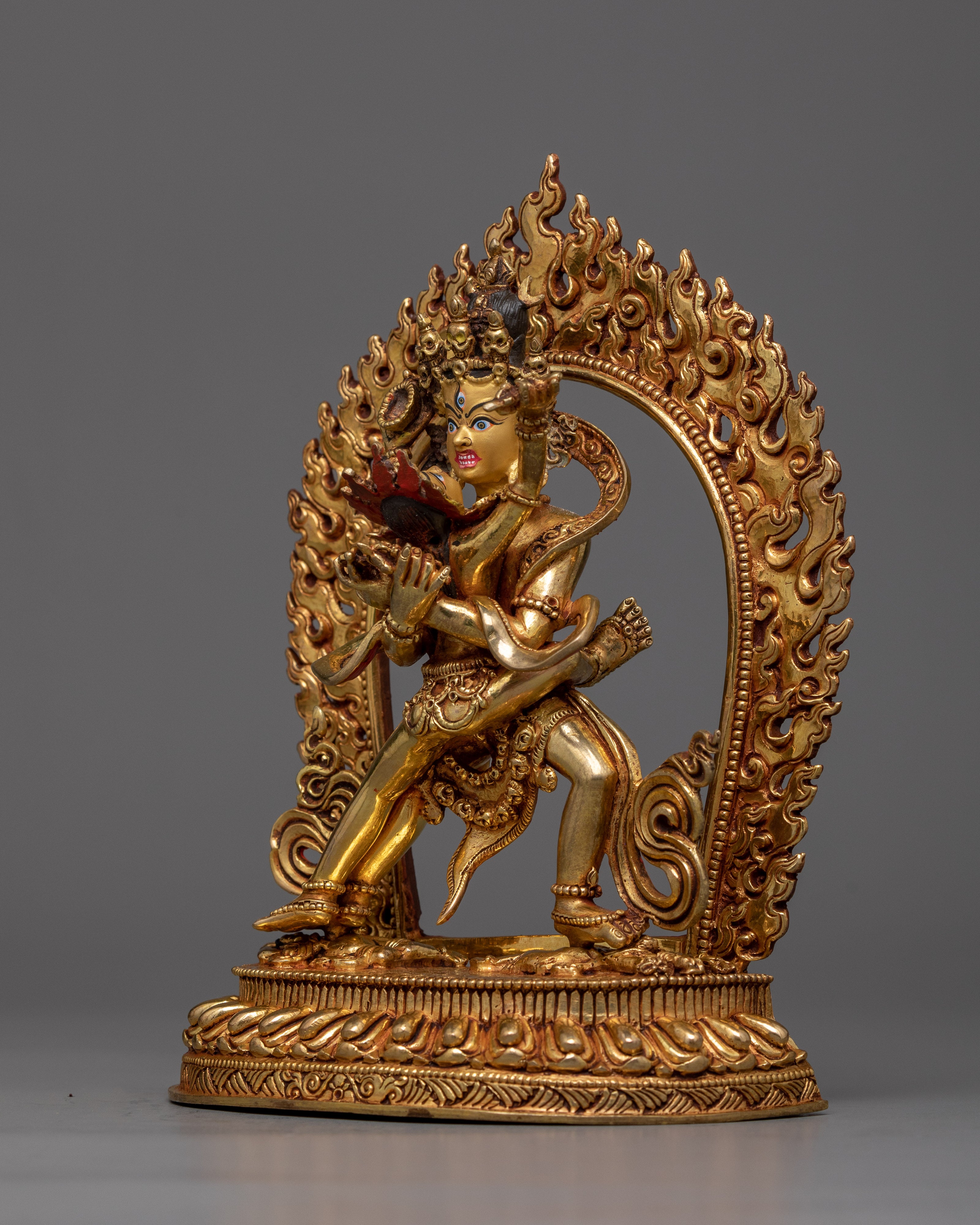 chakrasambhara-gilt statue