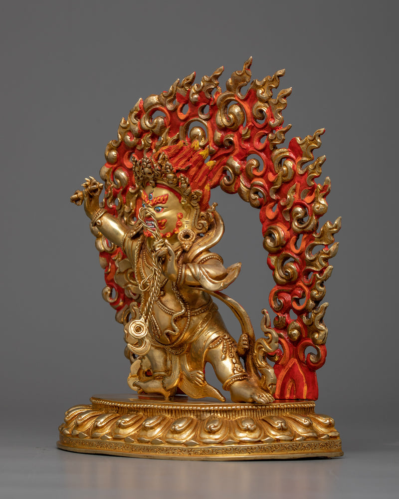 bodhisattva-vajrapani-sculpture- 