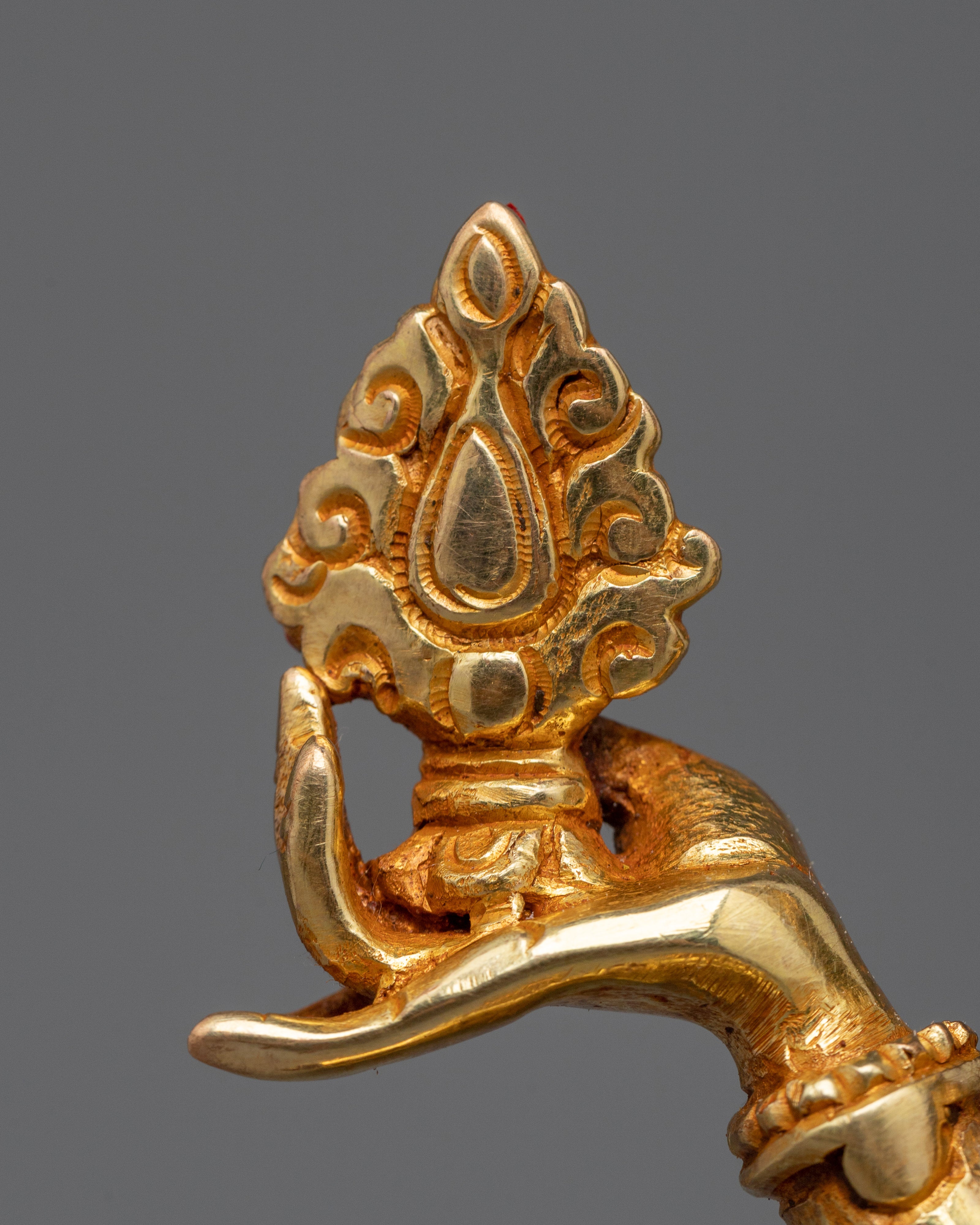 Laxmi Statue in 24K Gold |The Goddess of Prosperity and Wealth
