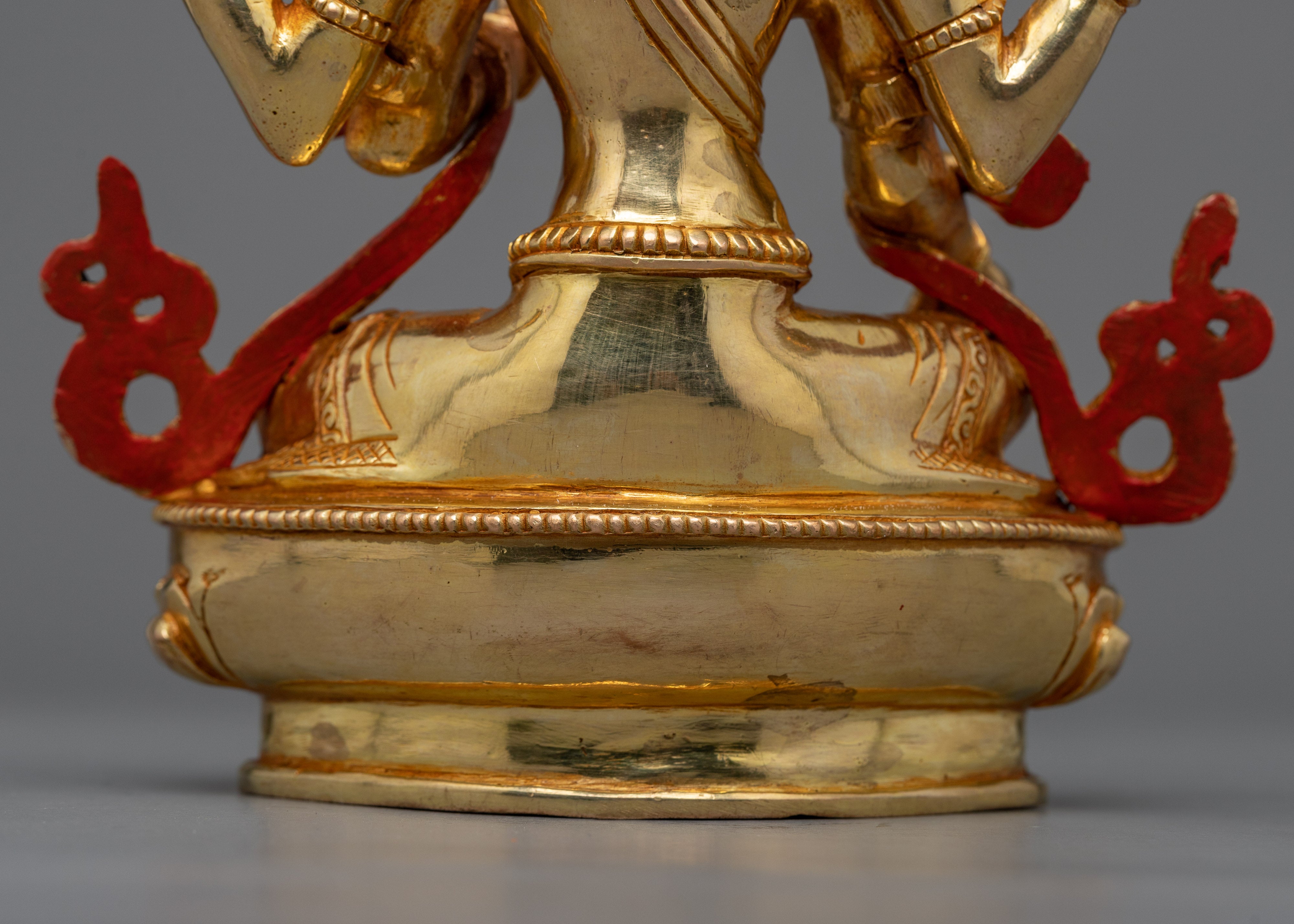 Laxmi Statue in 24K Gold |The Goddess of Prosperity and Wealth