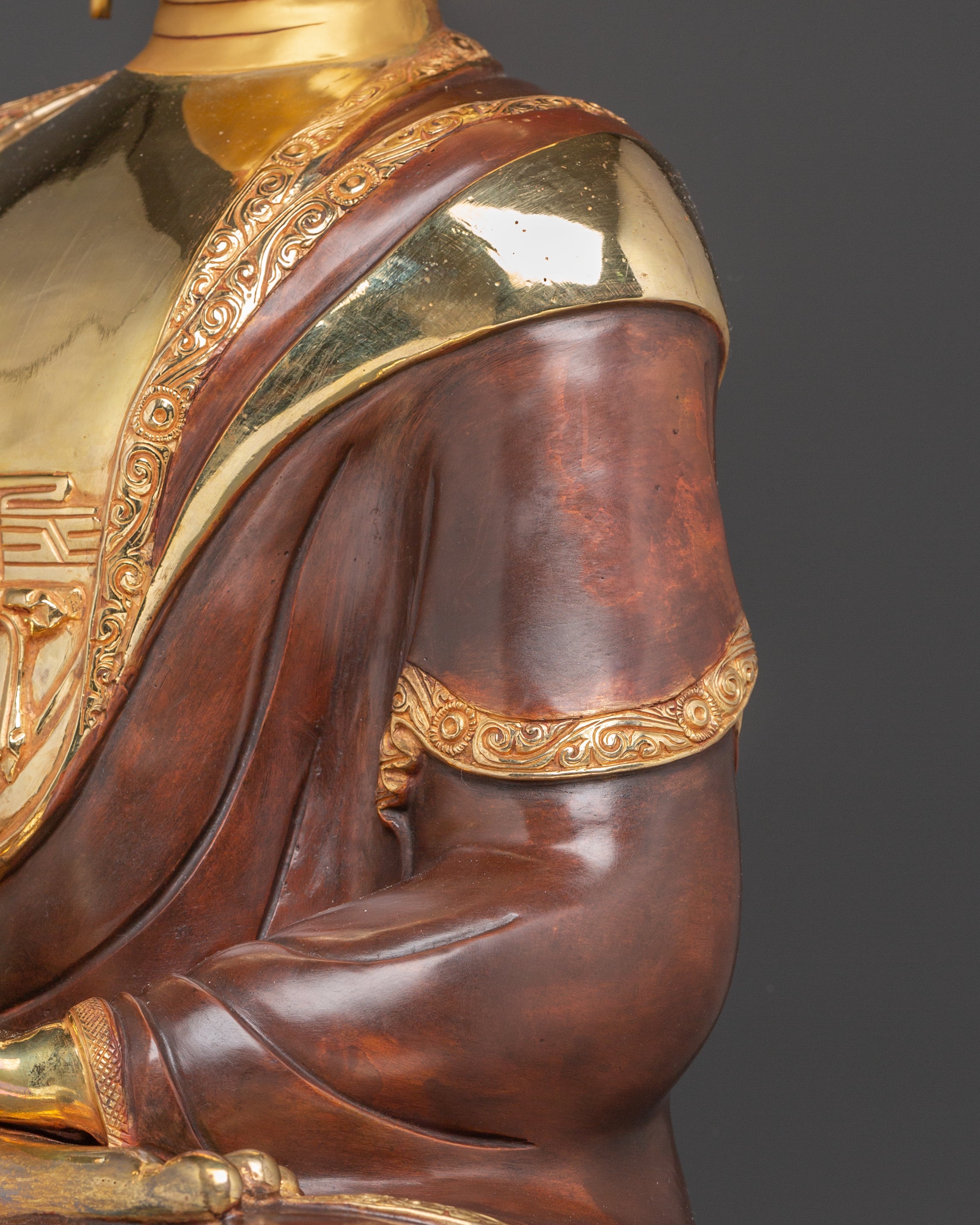 Handcrafted Sculpture of Buddha Shakyamuni | Historical Buddha