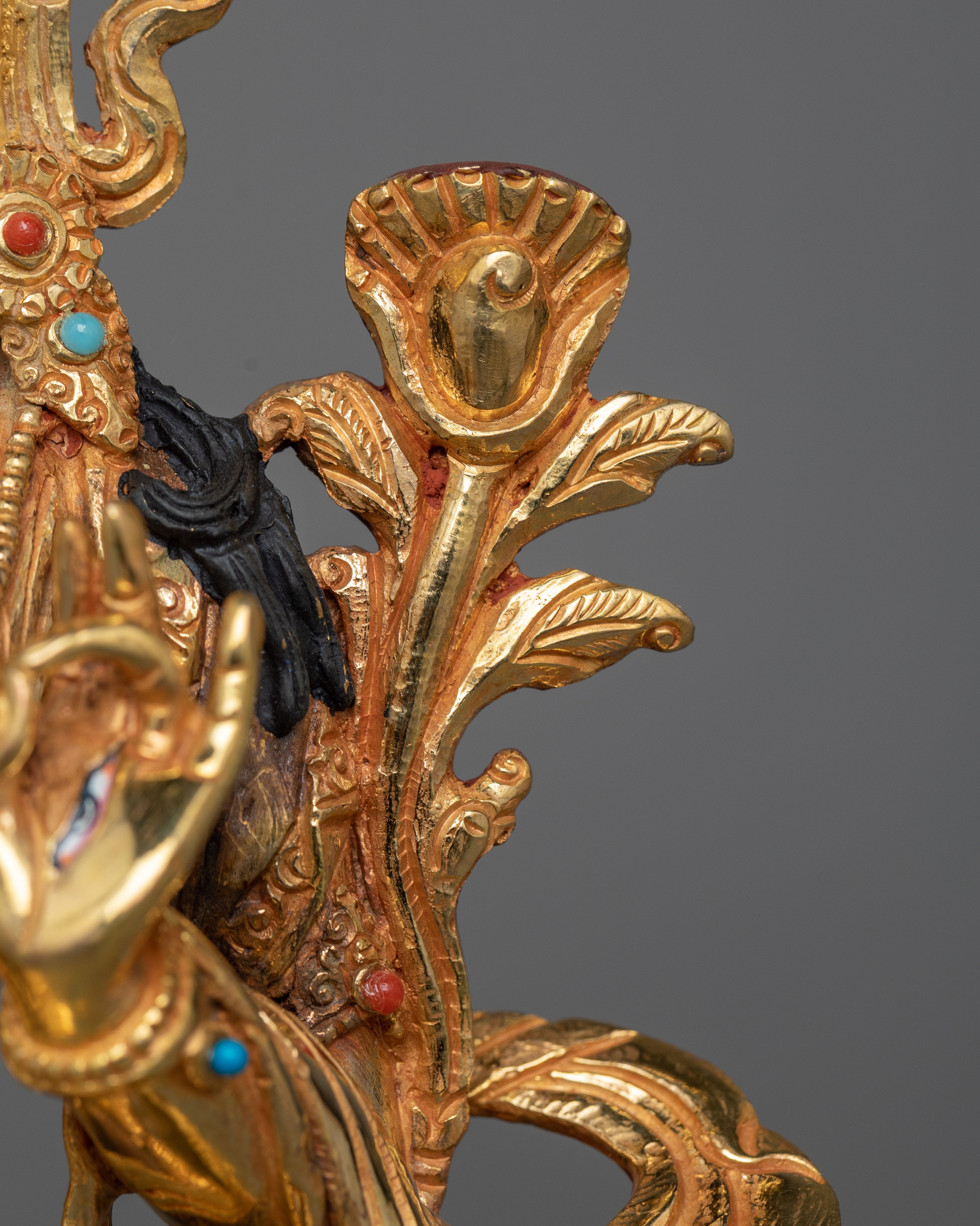 White Tara Saptalochana Statue | 24K Gold Gilded Vision of Compassionate Gaze