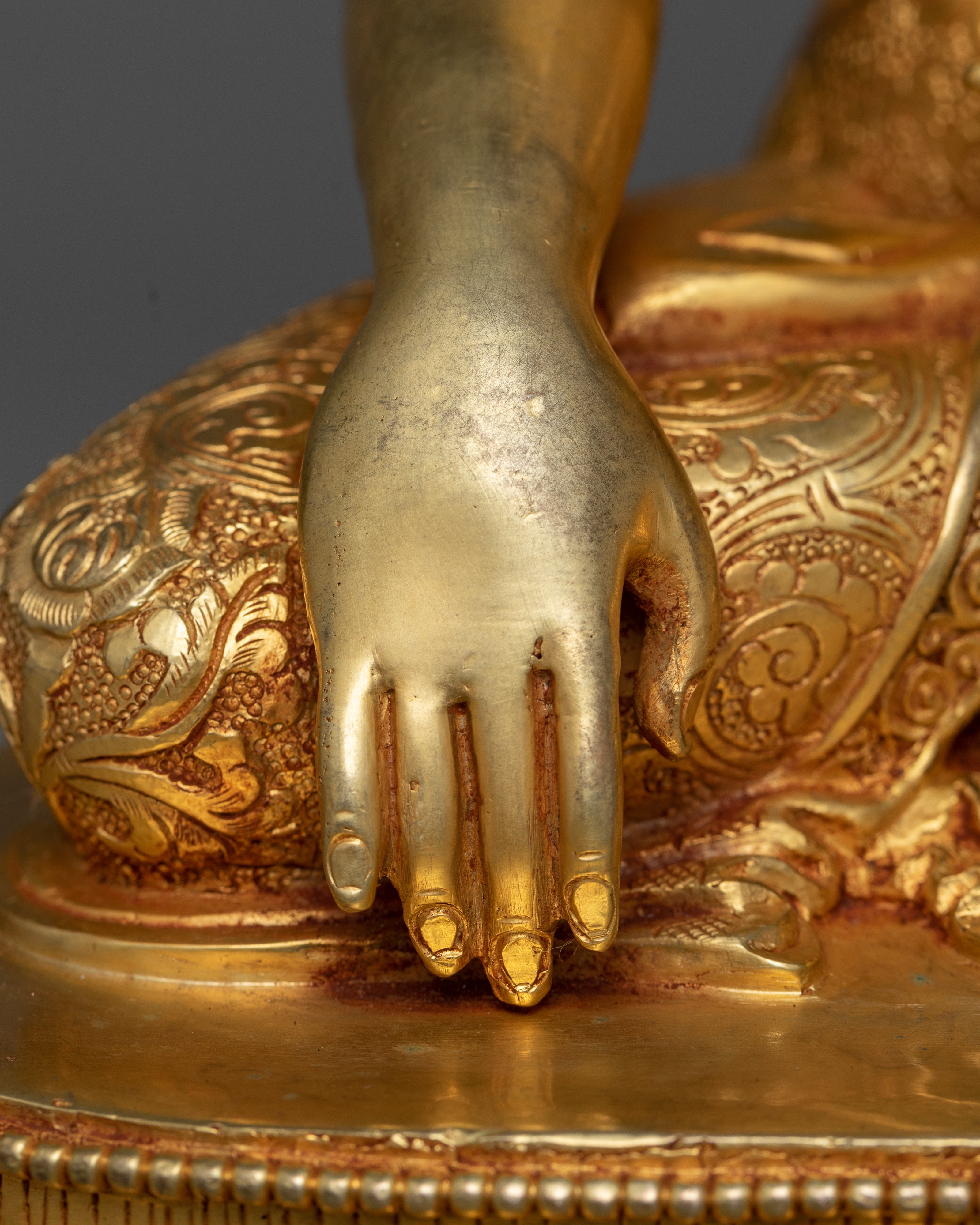 Crown Buddha Shakyamuni Statue | Experience the Majesty of Enlightenment