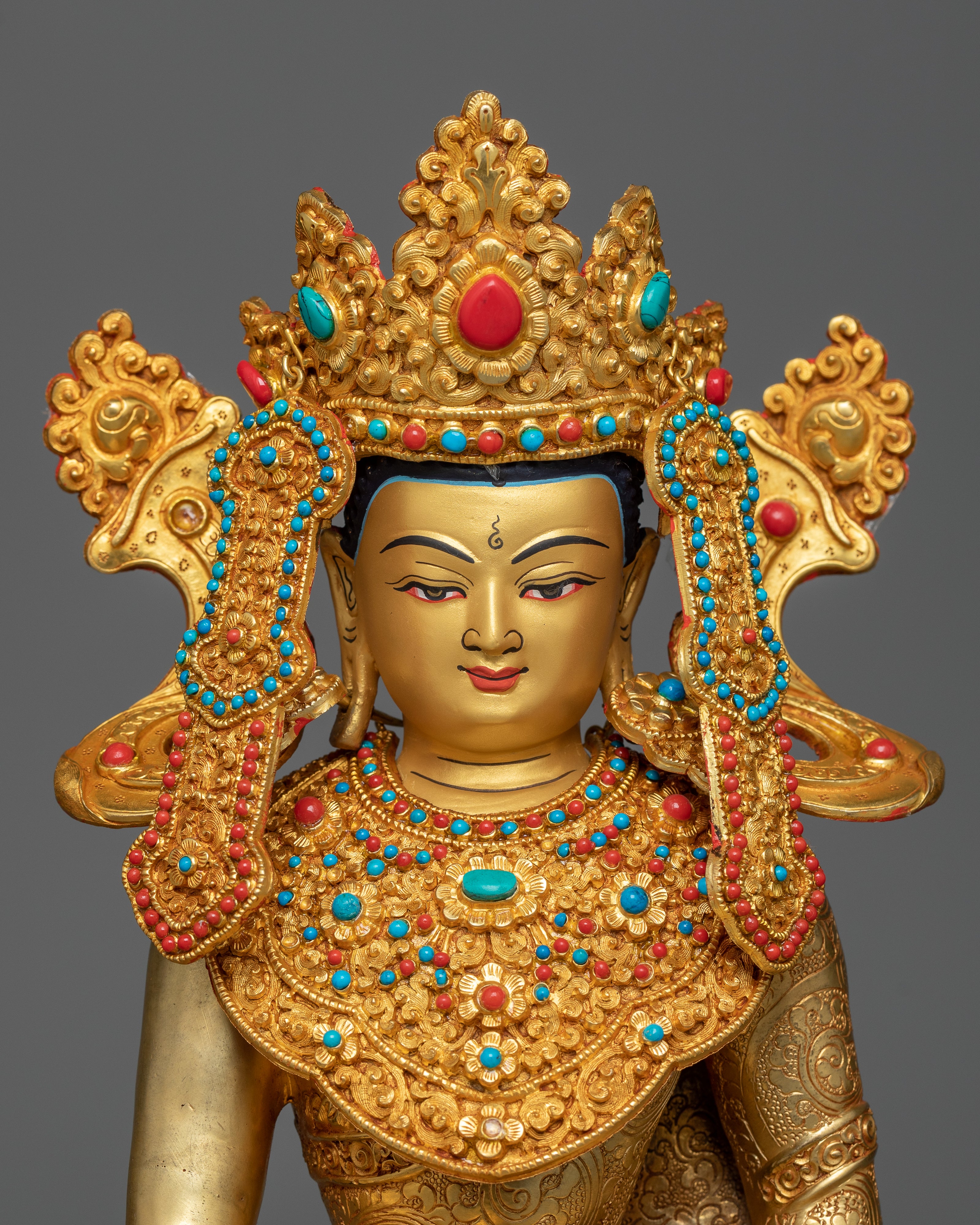 crown-buddha-shakyamuni-statue