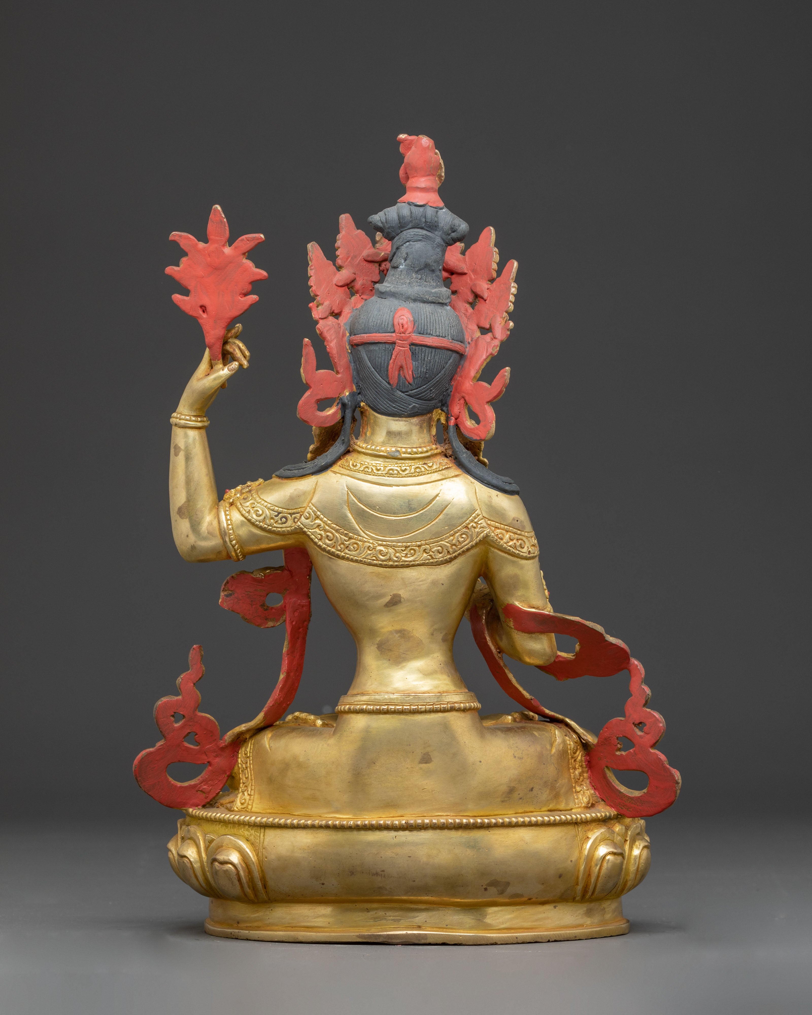 Sherpa Chamma Statue : Mother of All Conquerors