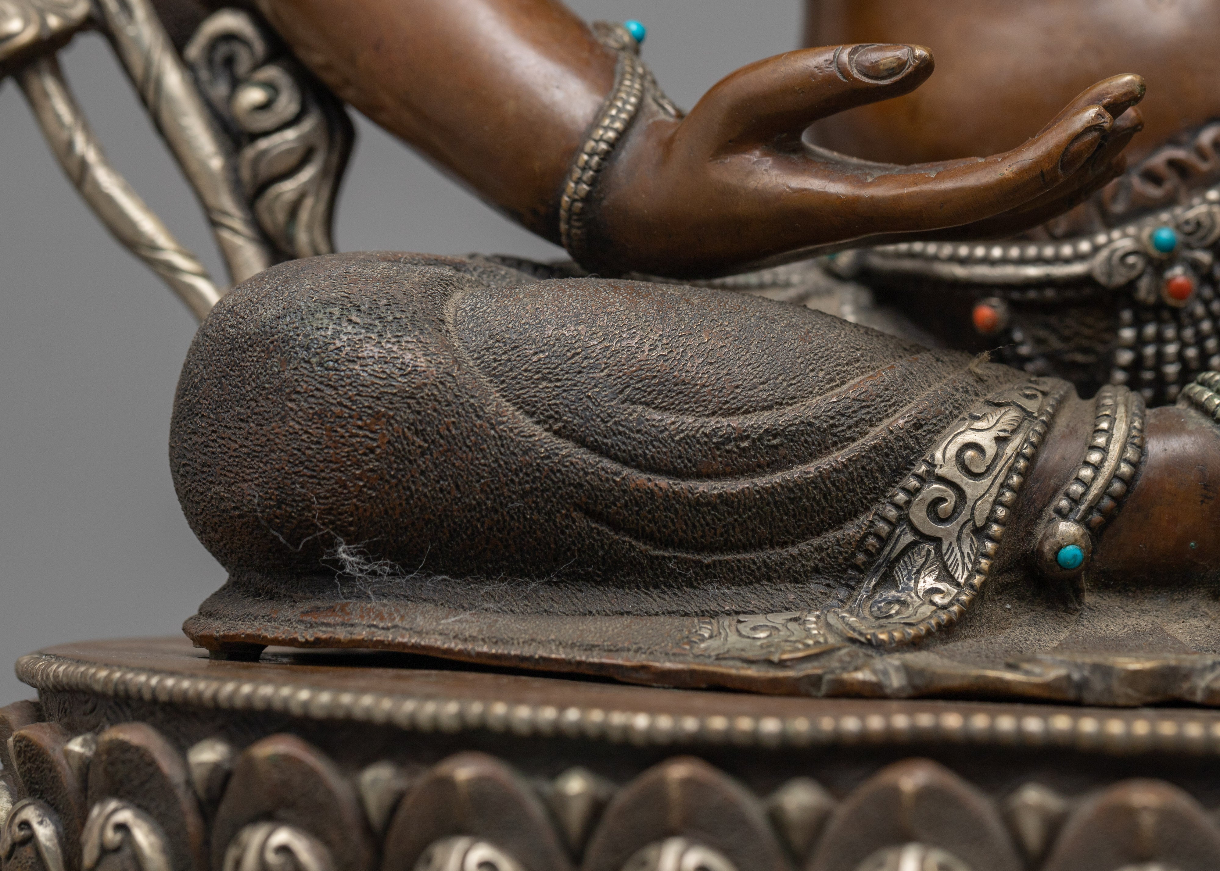 2-Arm Lokeshvara Sculpture in Silver and Gold | Embodiment of Compassion