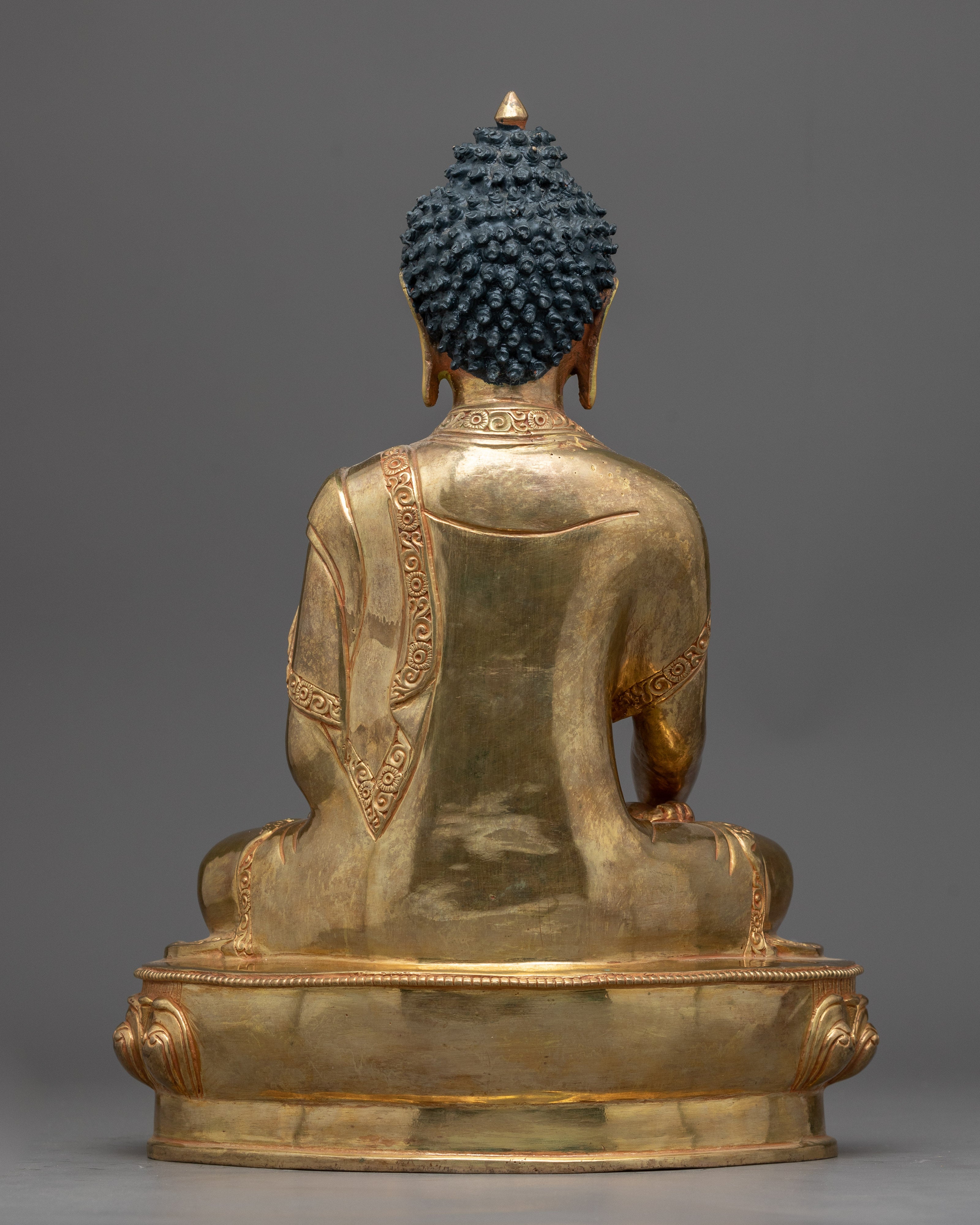 Shakyamuni Buddha Shrine Sculpture | Beacon of Enlightenment
