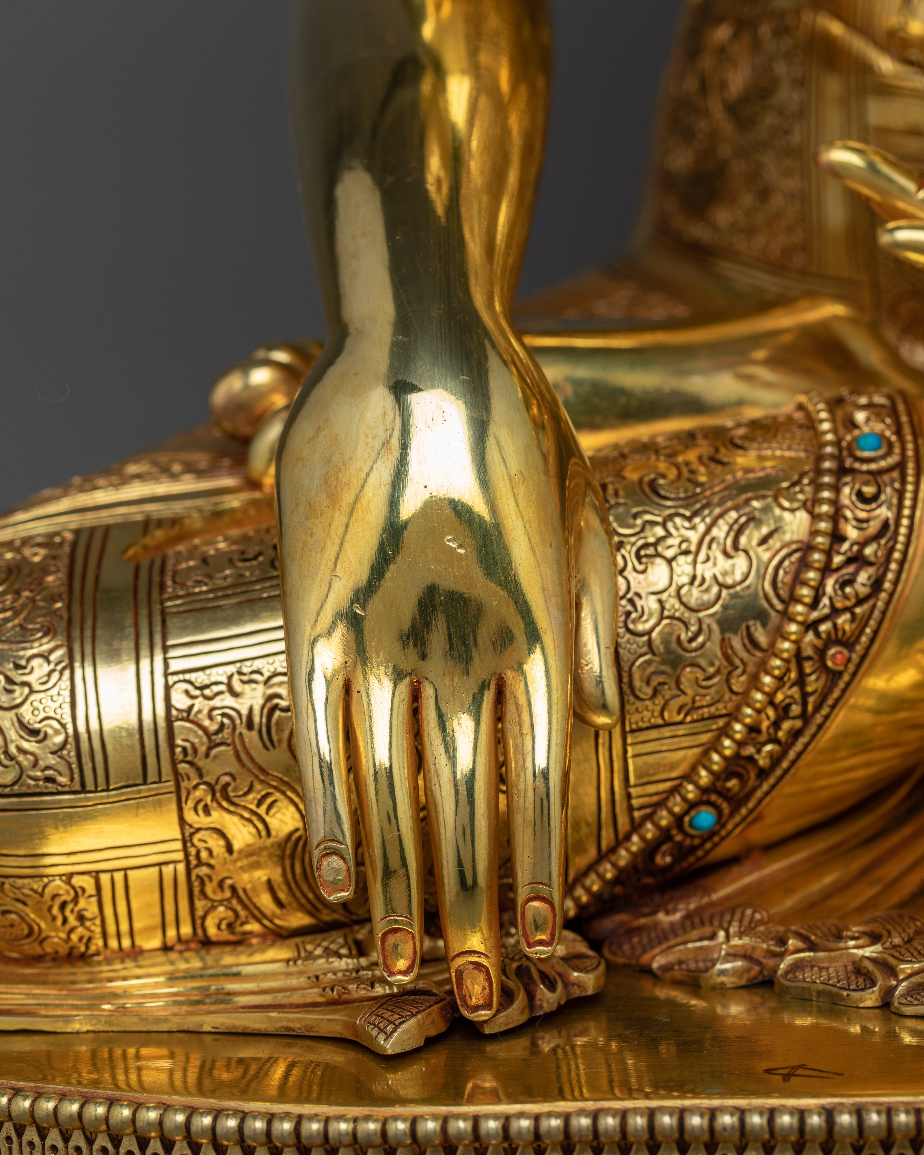 Serene Historical Shakyamuni Buddha | Monument of Enlightenment