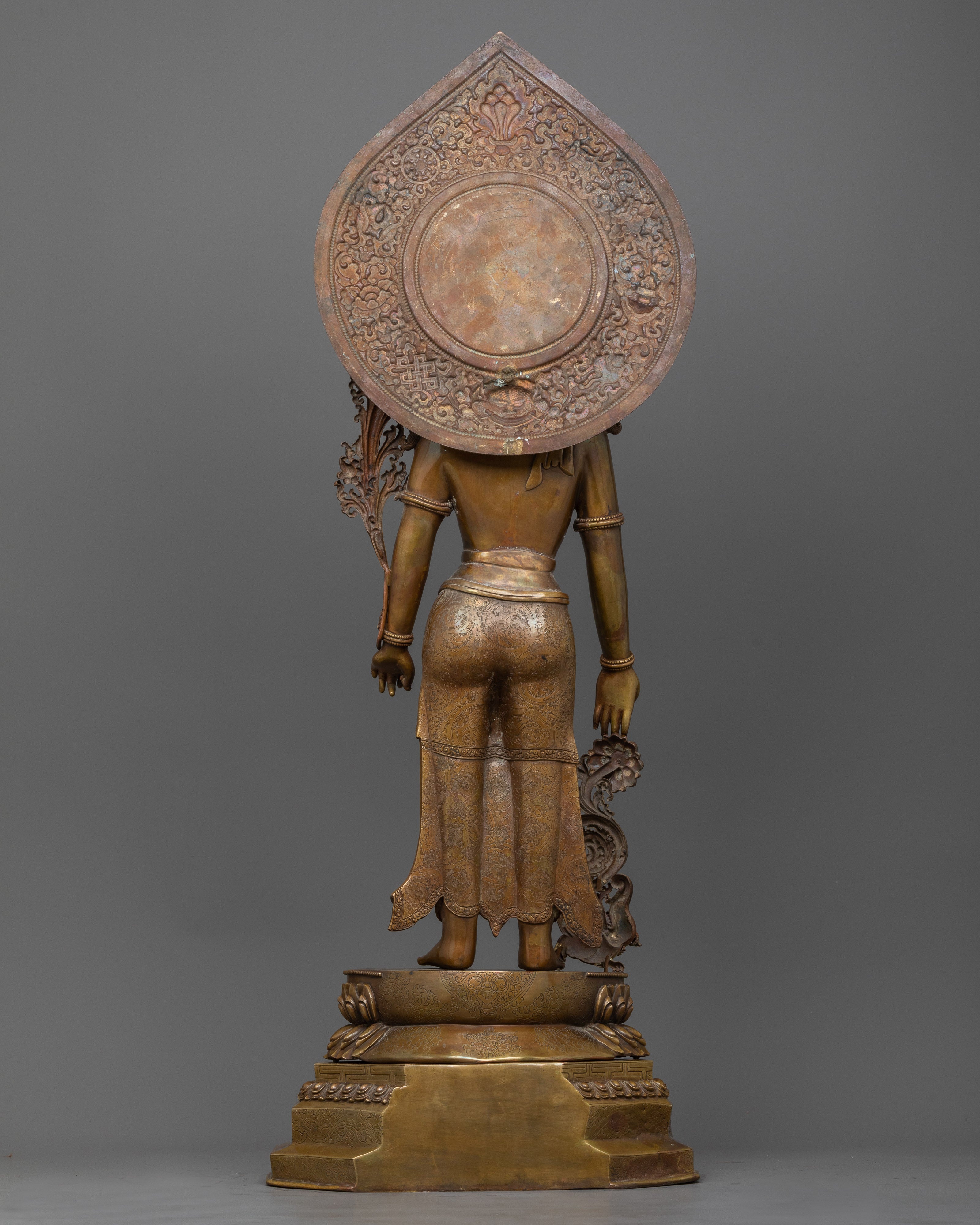 standing-chenrezig-padmapani