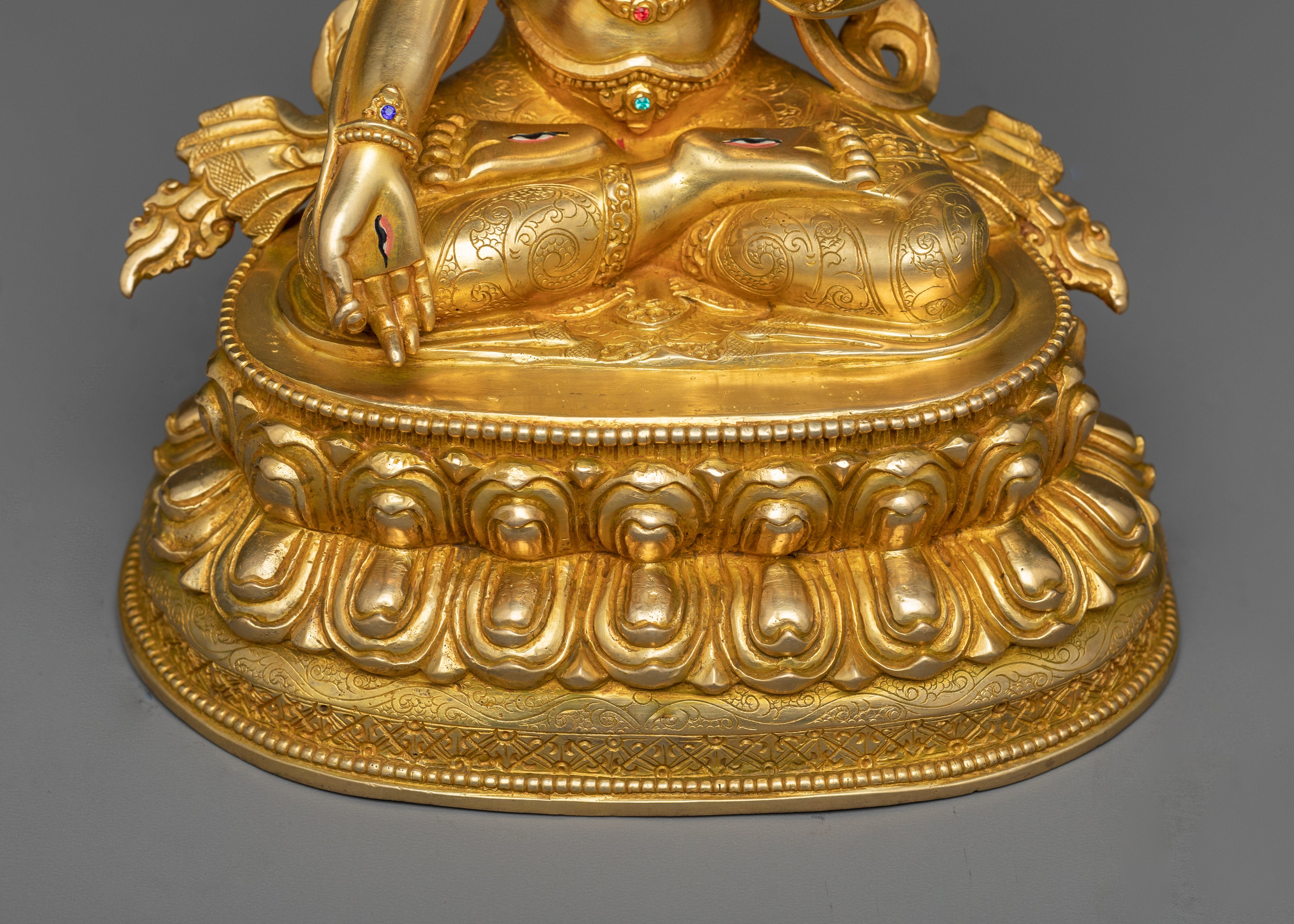 White Tara Idol | Essence of Healing and Longevity