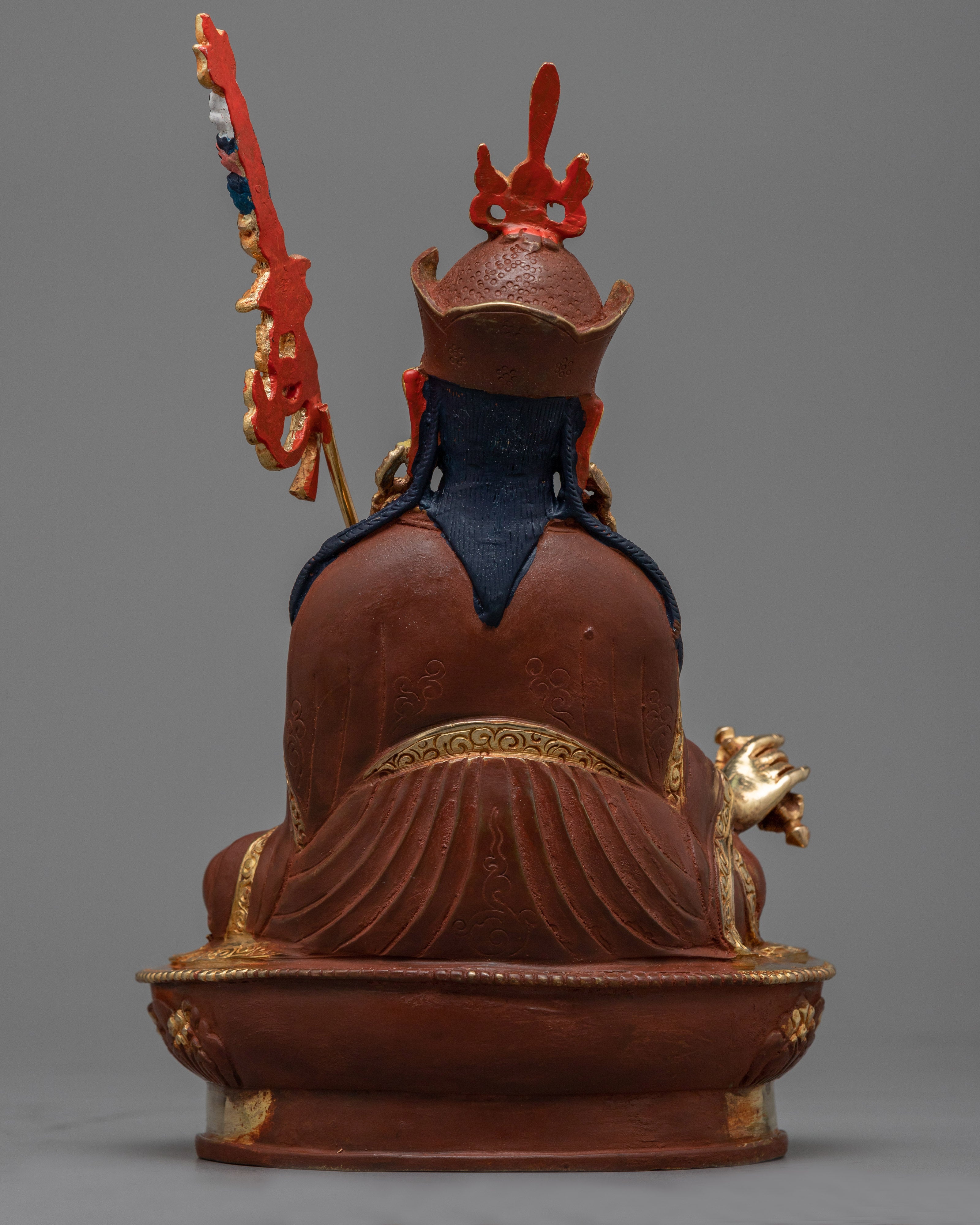 scared guru-rinpoche sculpture