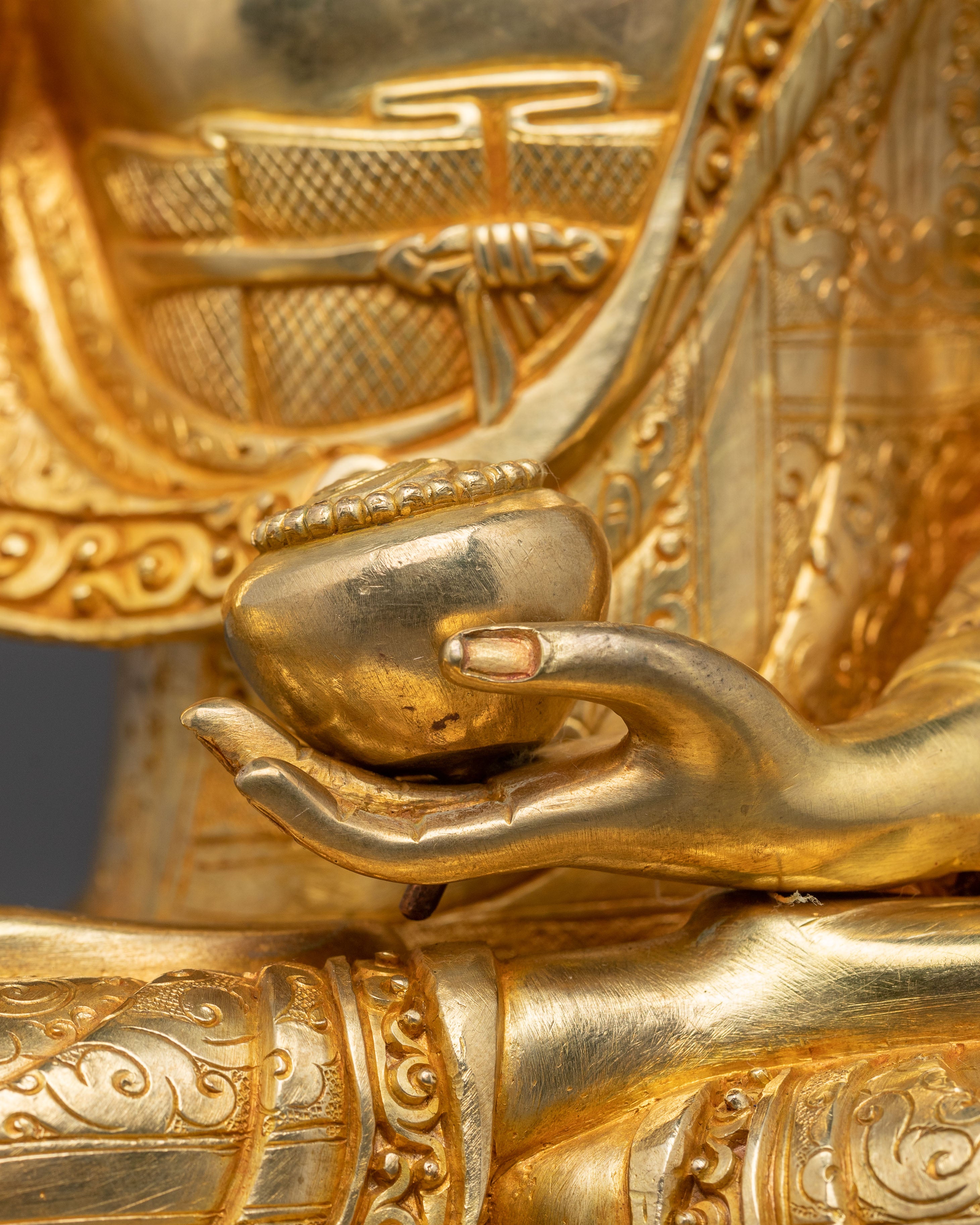 Traditional Copper Handmade Statue of Buddha Shakyamuni