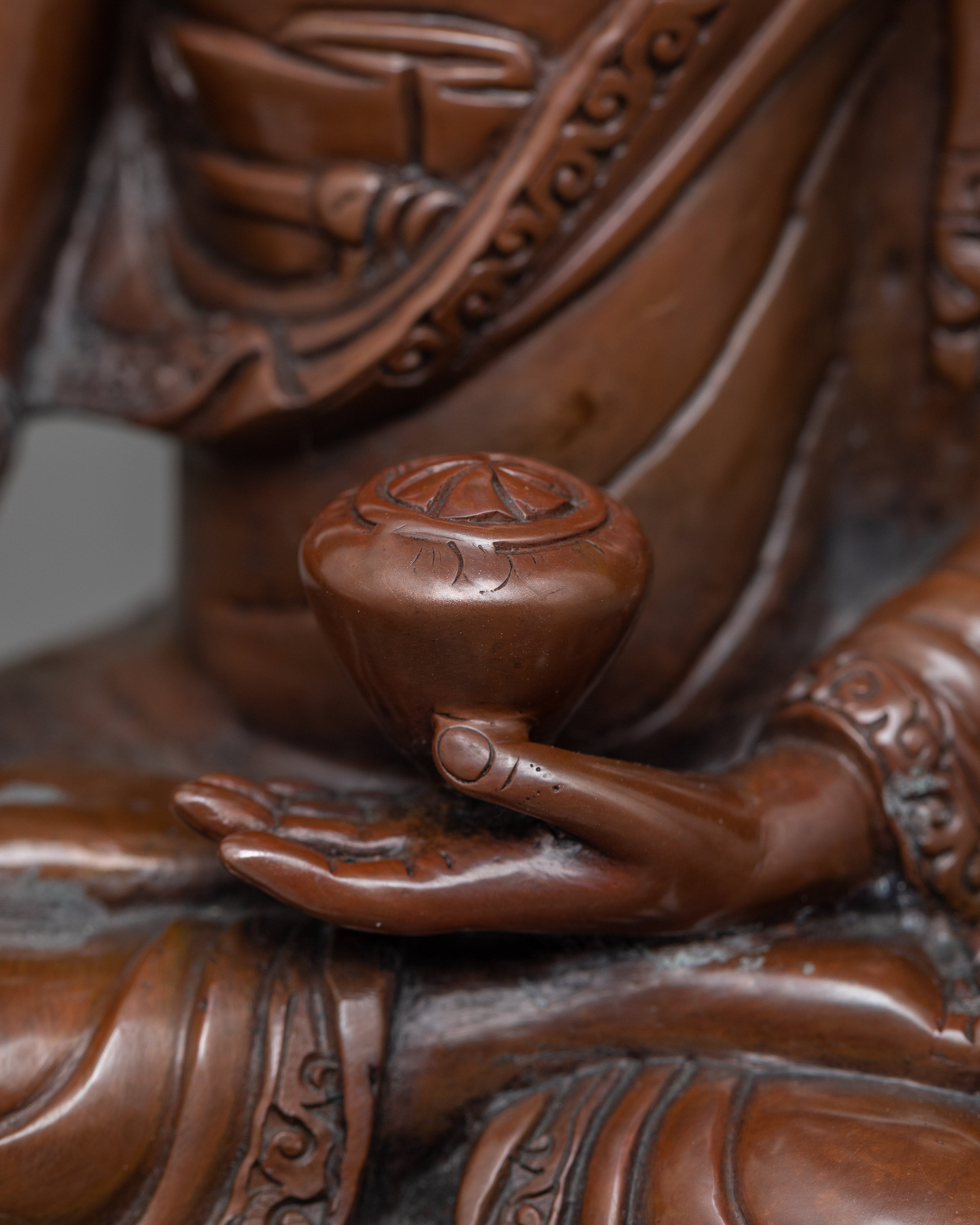 The Bouddha Shakyamuni Statue | Explore Inner Peace