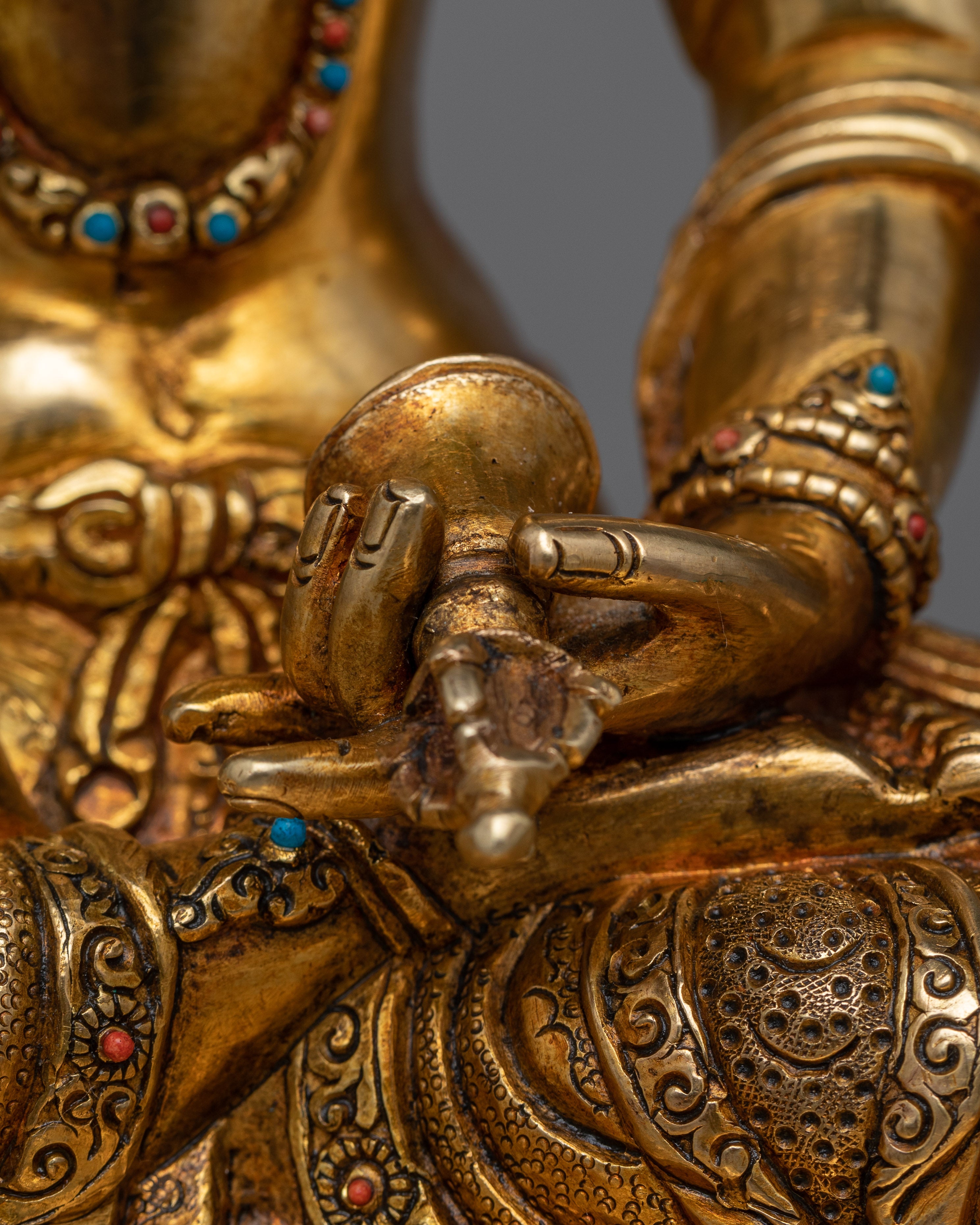 Vajrasattva Bodhisattva Shrine Sculpture | Beacon of Purification and Enlightenment