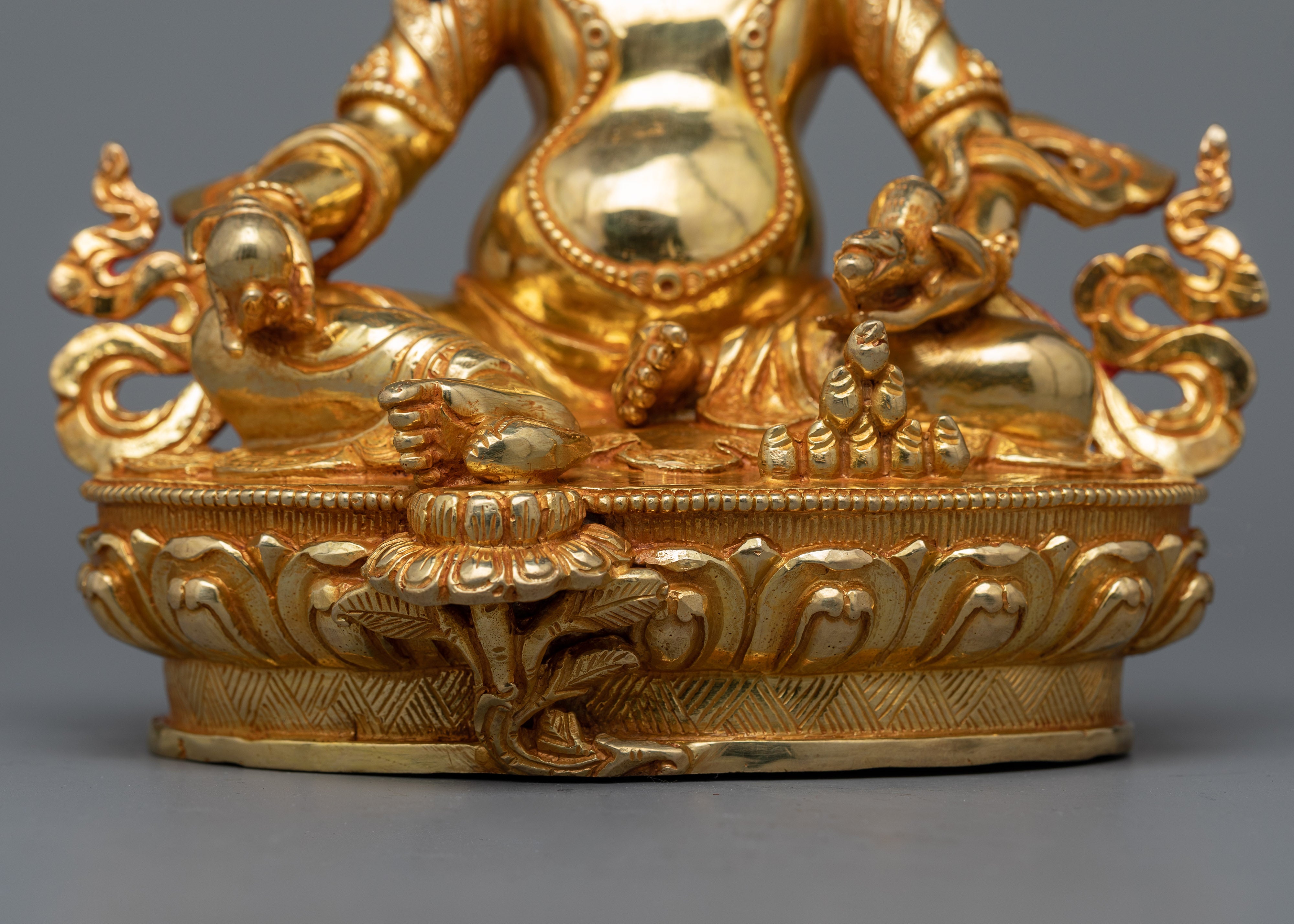 Deity of Wealth Dzambhala Sculpture | Abundance and Prosperity Embodied