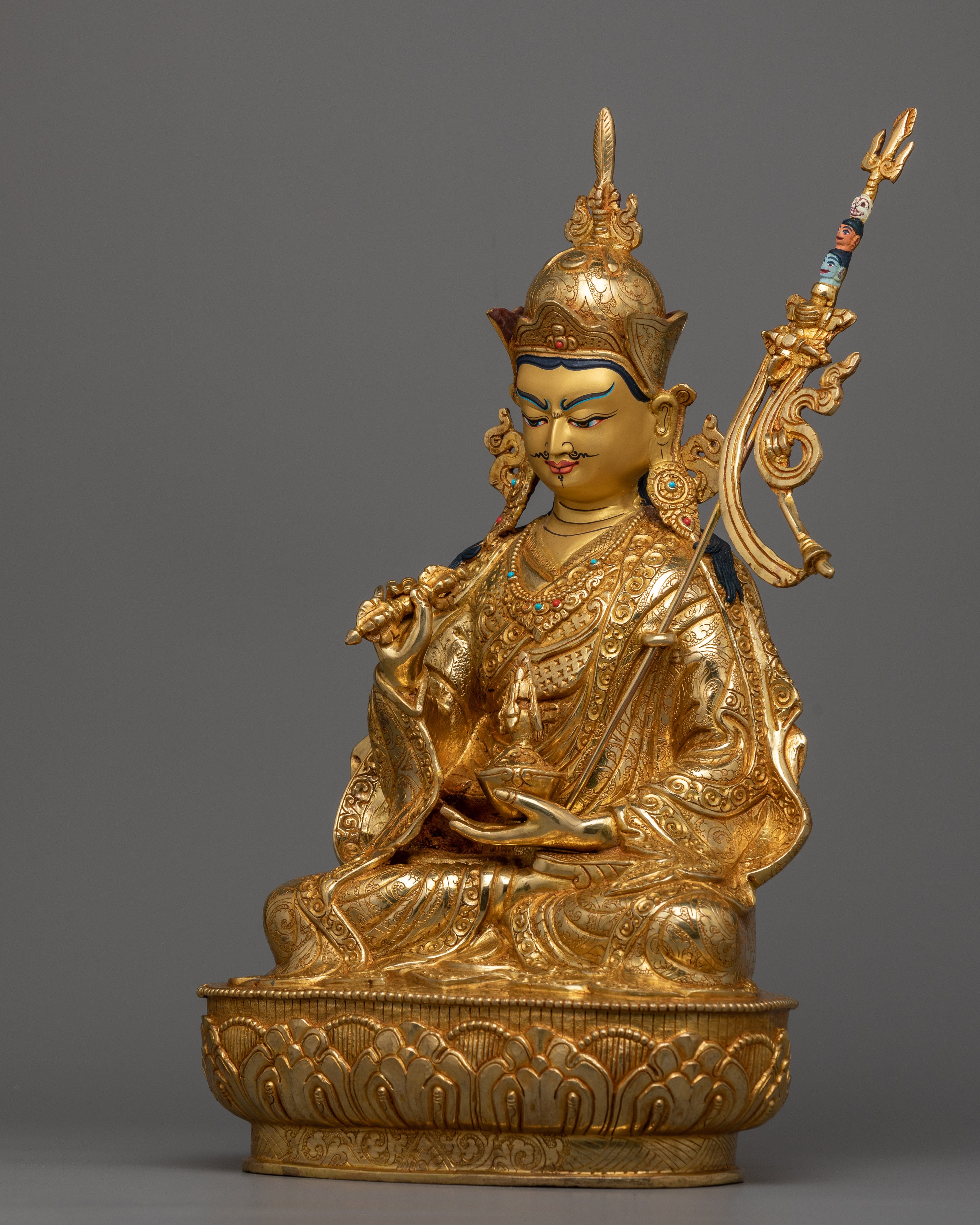 vajra-guru-rinpoche-sculpture