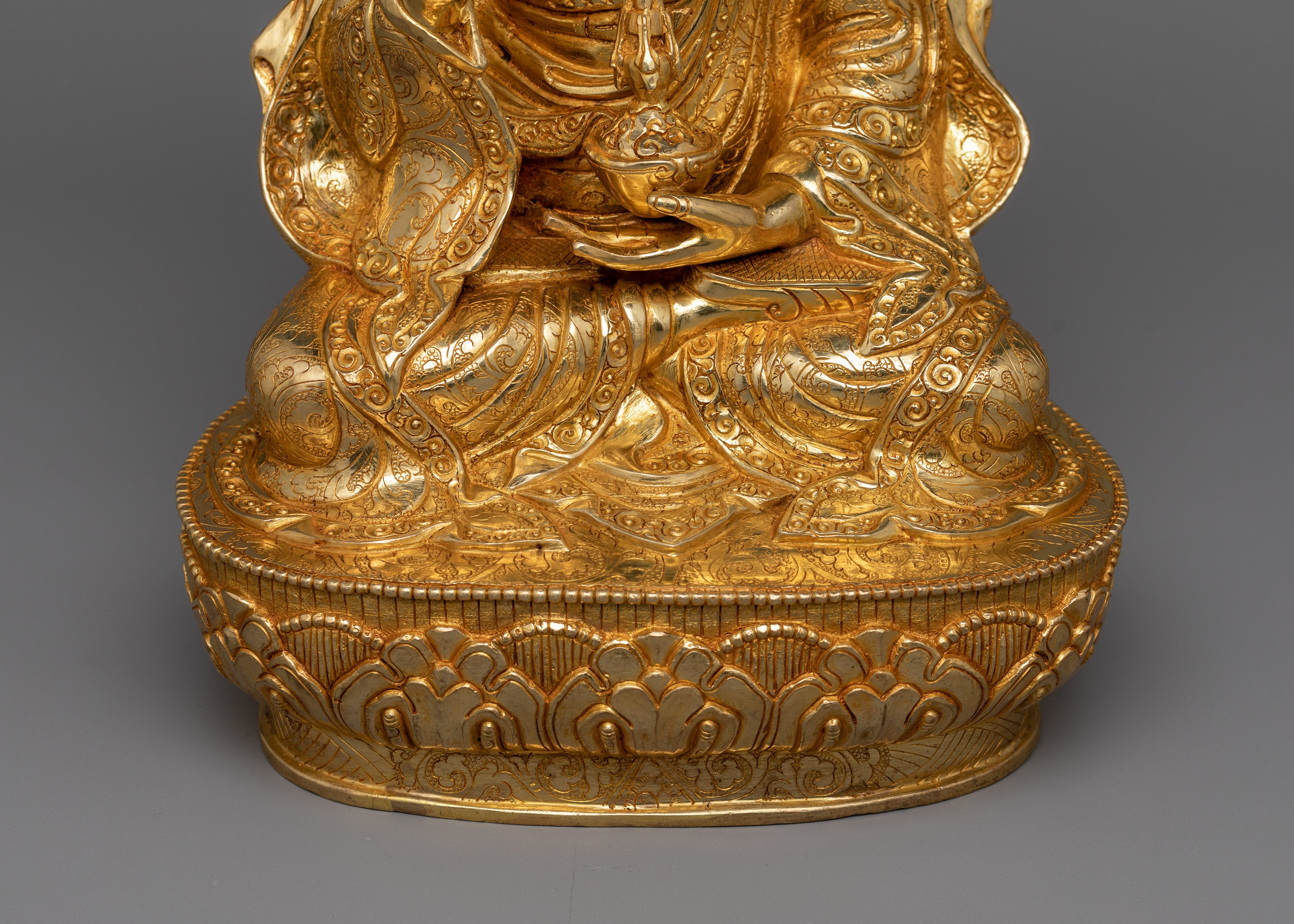 Vajra Guru Rinpoche Sculpture | Beacon of Tantric Wisdom