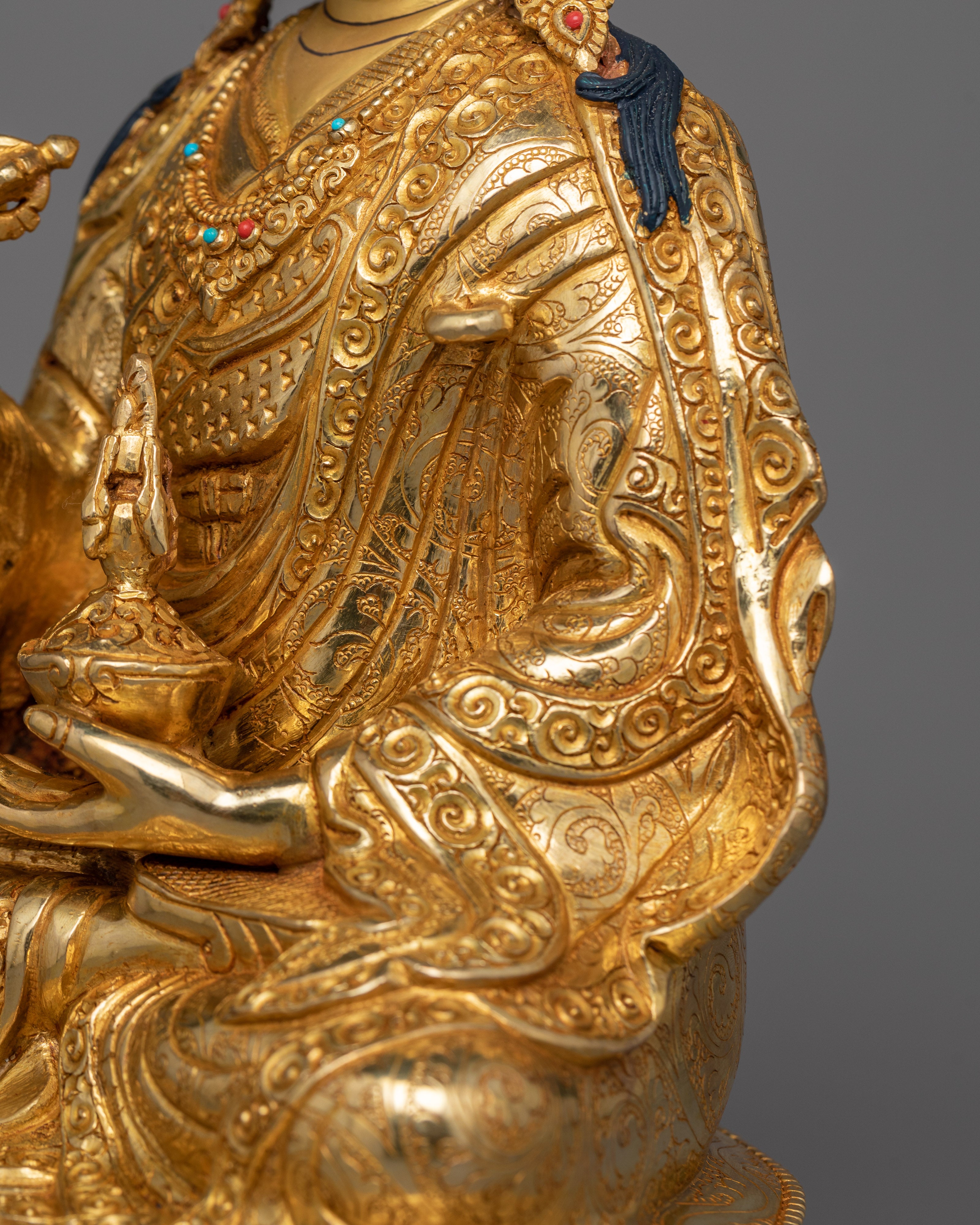 Vajra Guru Rinpoche Sculpture | Beacon of Tantric Wisdom