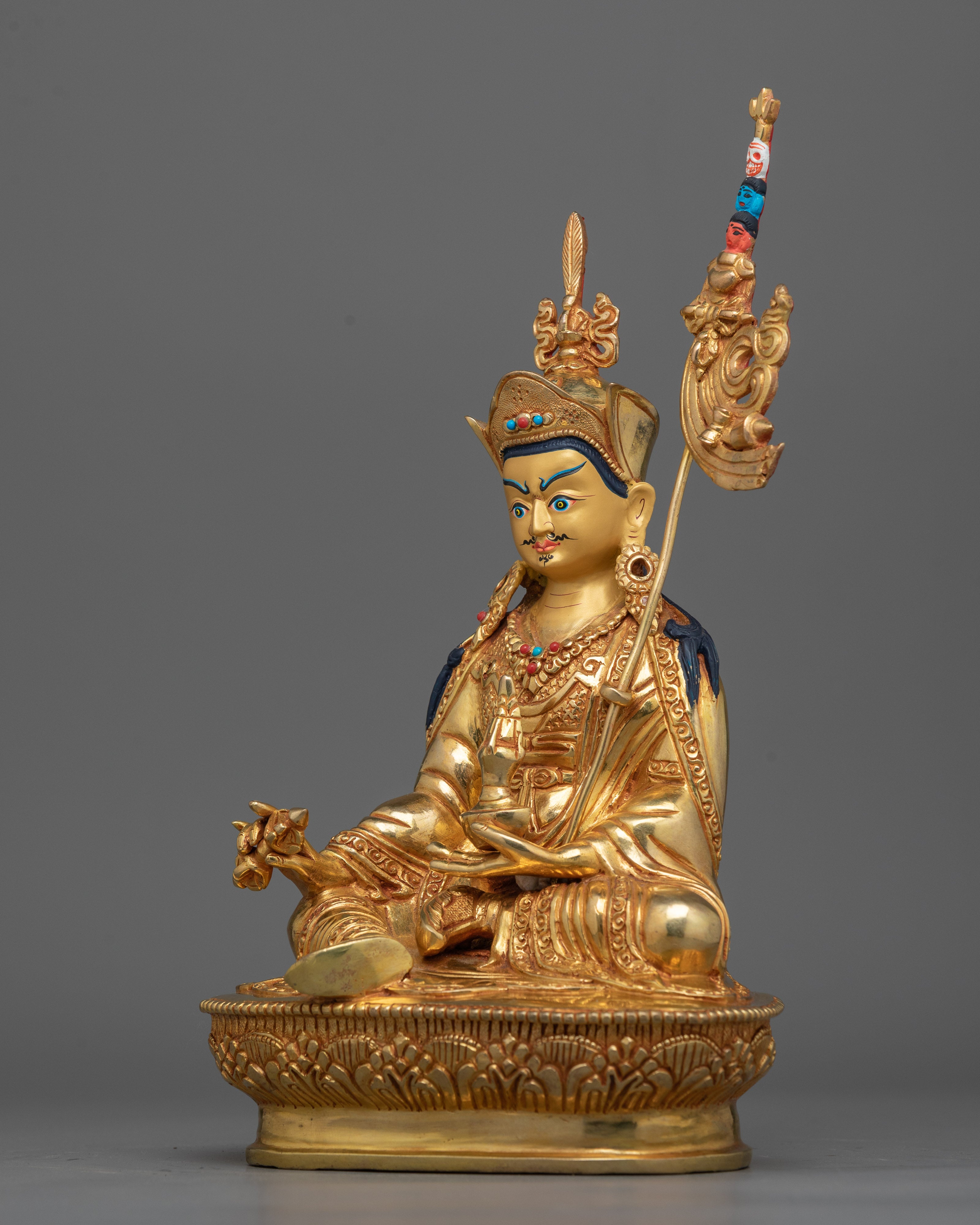rinpoche-padmasambhava-sculpture