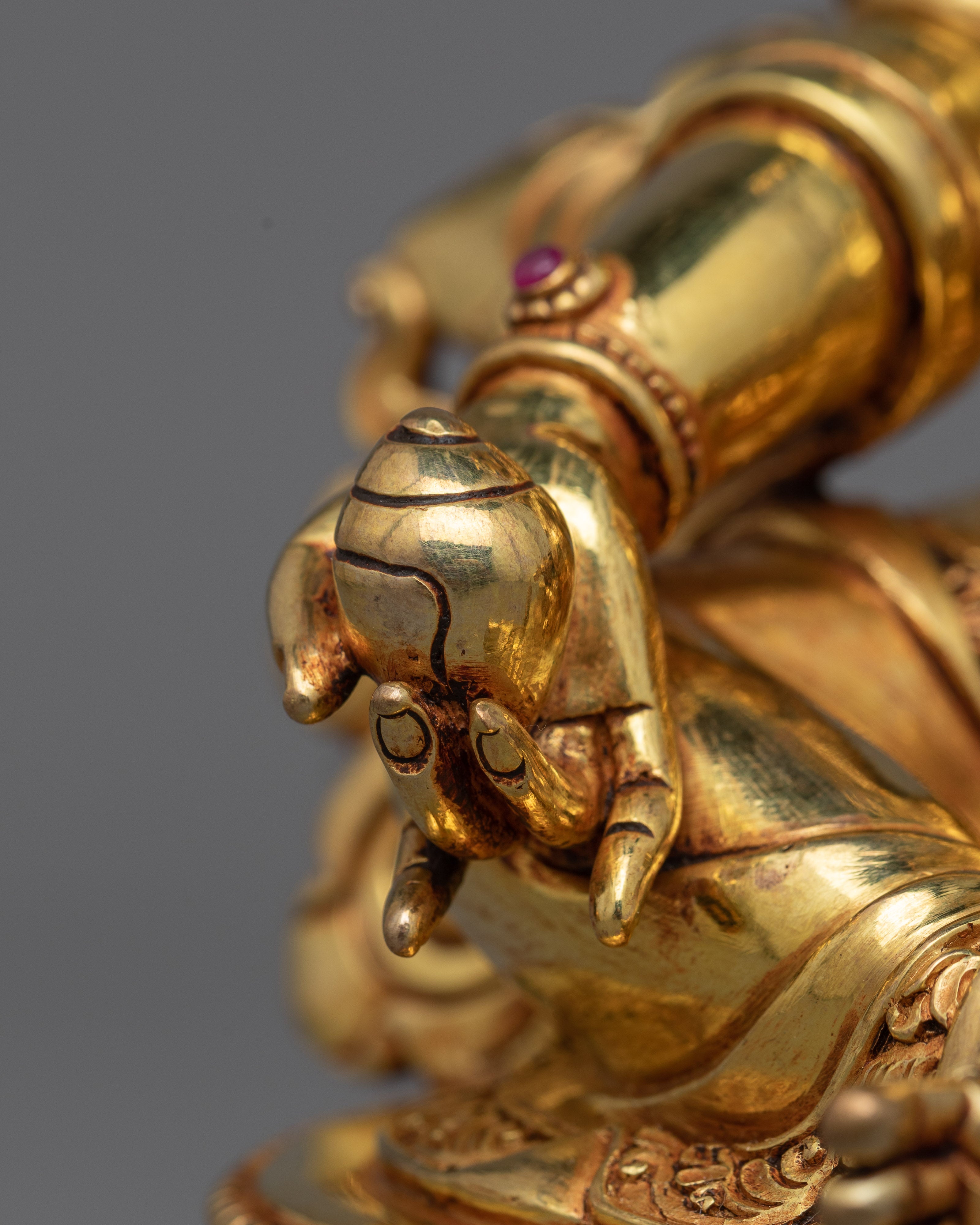 Dzambhala Fortune Deity Statue | Symbol of Wealth and Prosperity