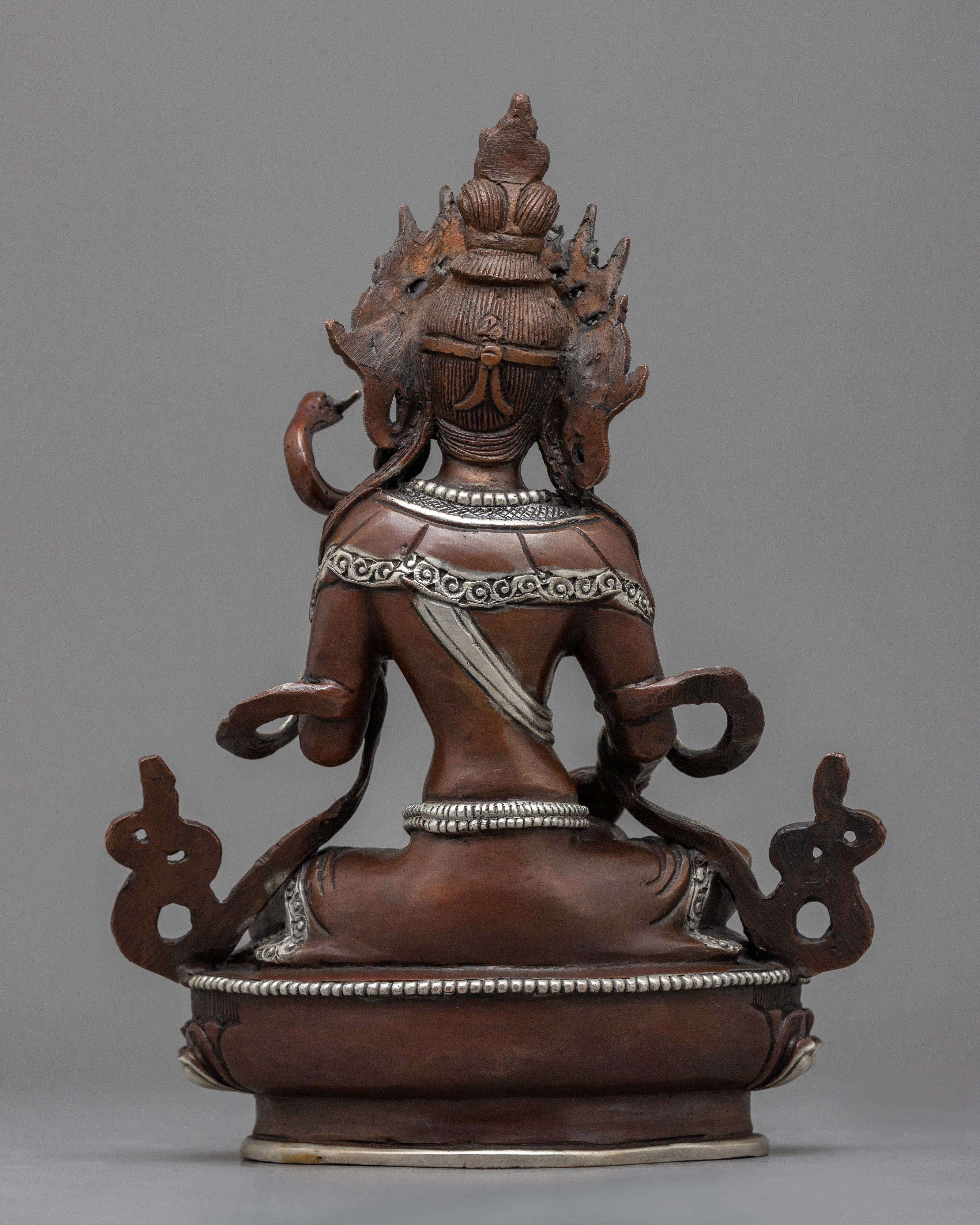 Mata Saraswati Statue | Adiating Divine Inspiration and Creativity