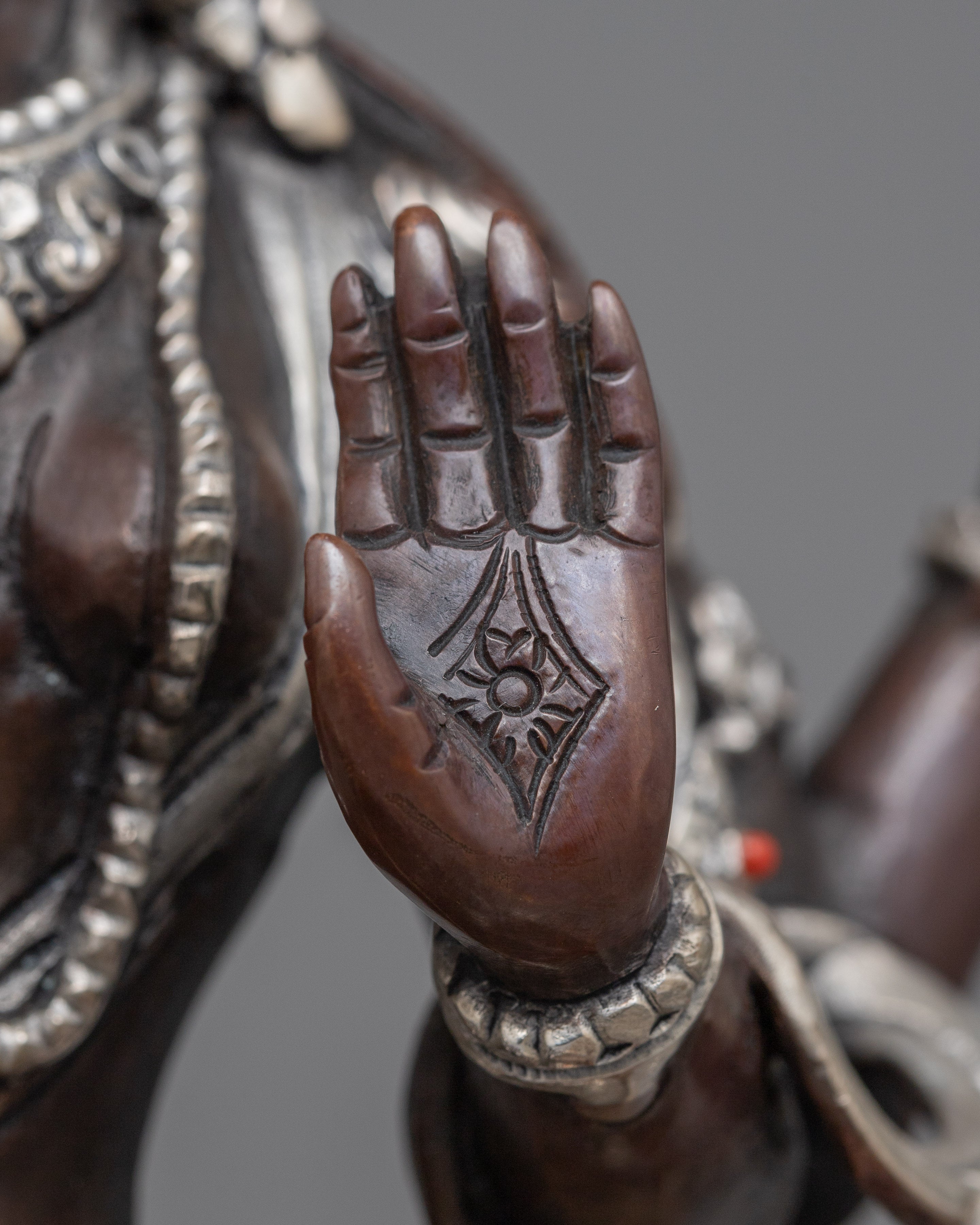 Mata Lakshmi Statue | Invoking Prosperity and Abundance