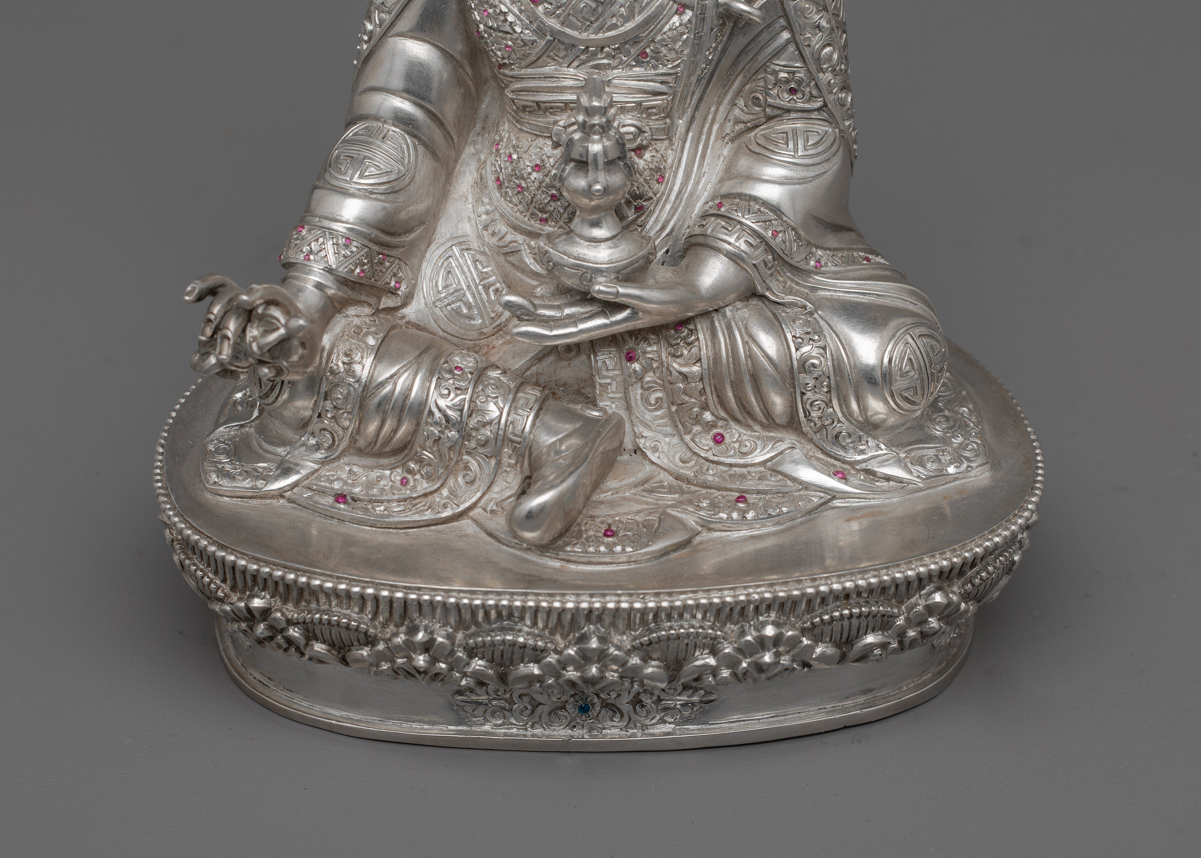 Guru Gyalpo Silver Statue | Guru Rinpoche Embodying Wisdom and Guidance