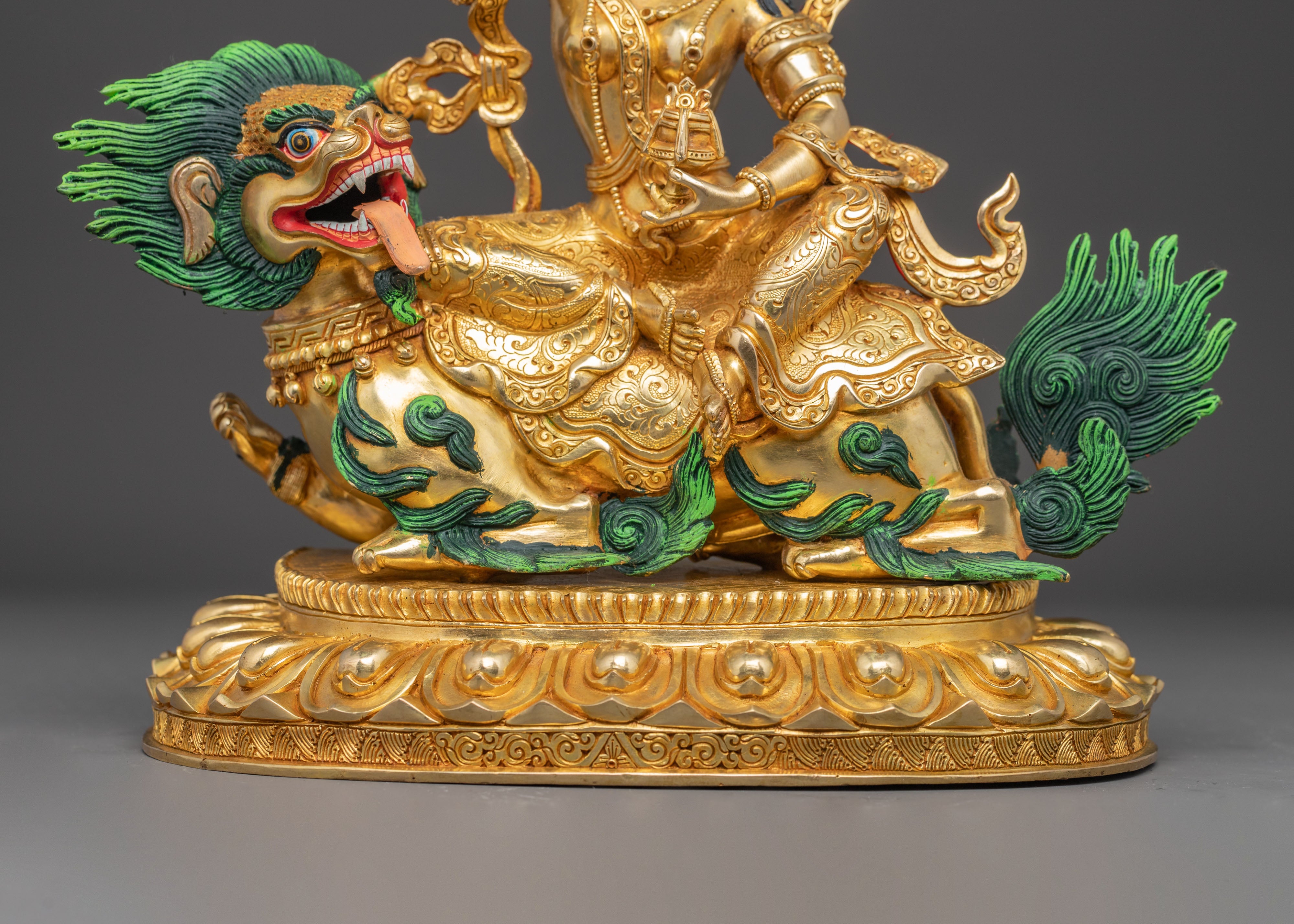 Sculpture of Tseringma, Tibetan Goddess | Divine Protector