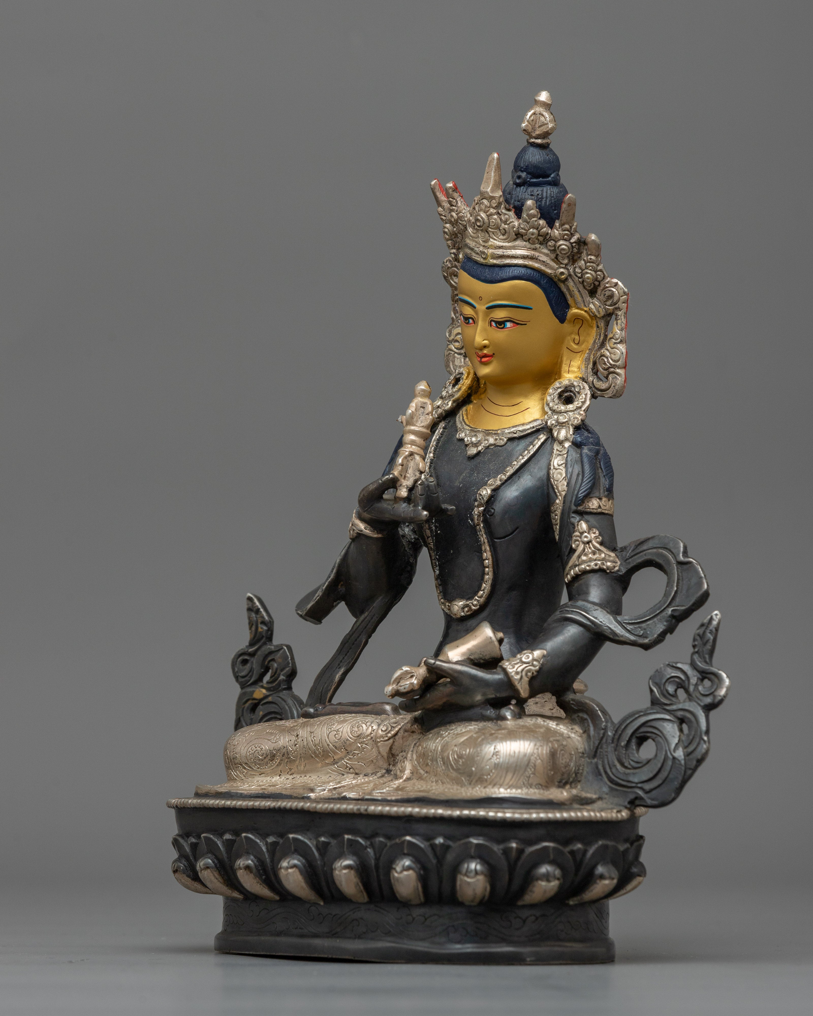 vajrasattva-bodhisattva sculpture from nepal