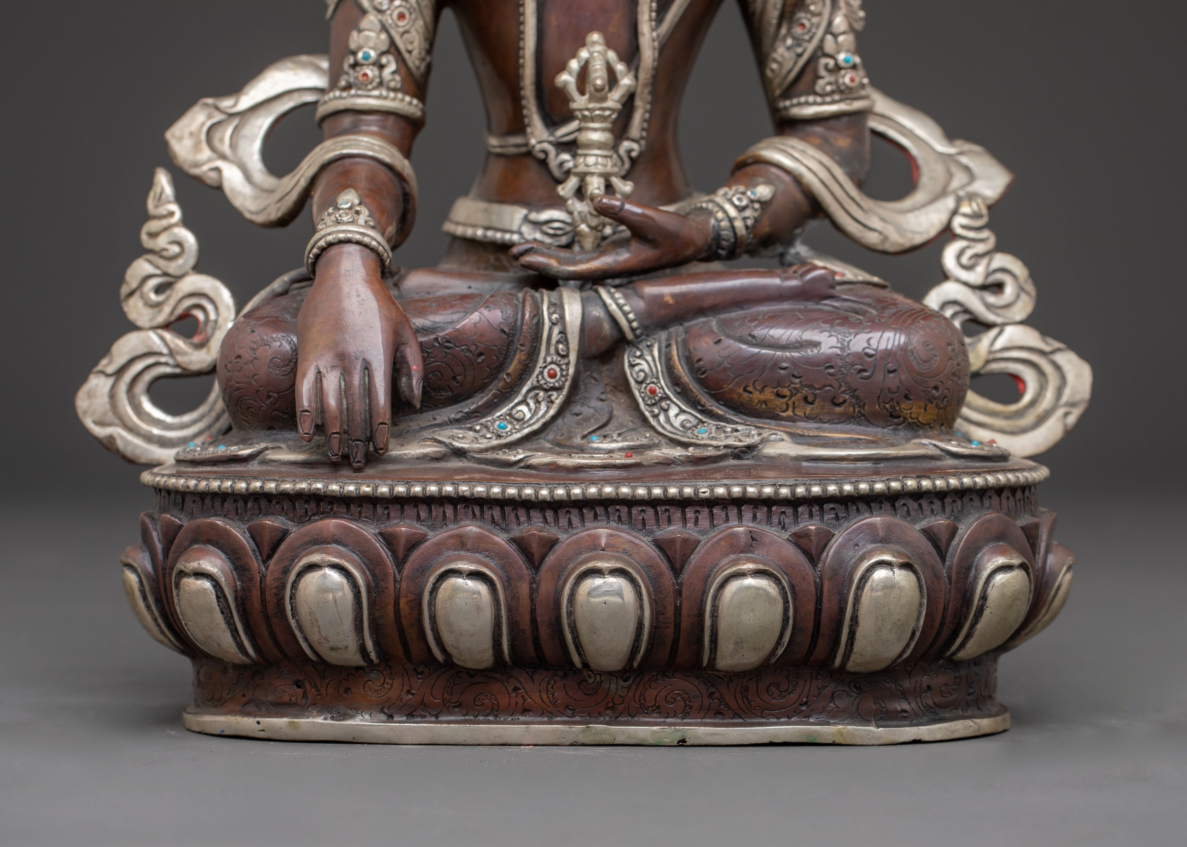 Handmade Vajrayana Deity Mitrupa Statue | The Immovable Buddha