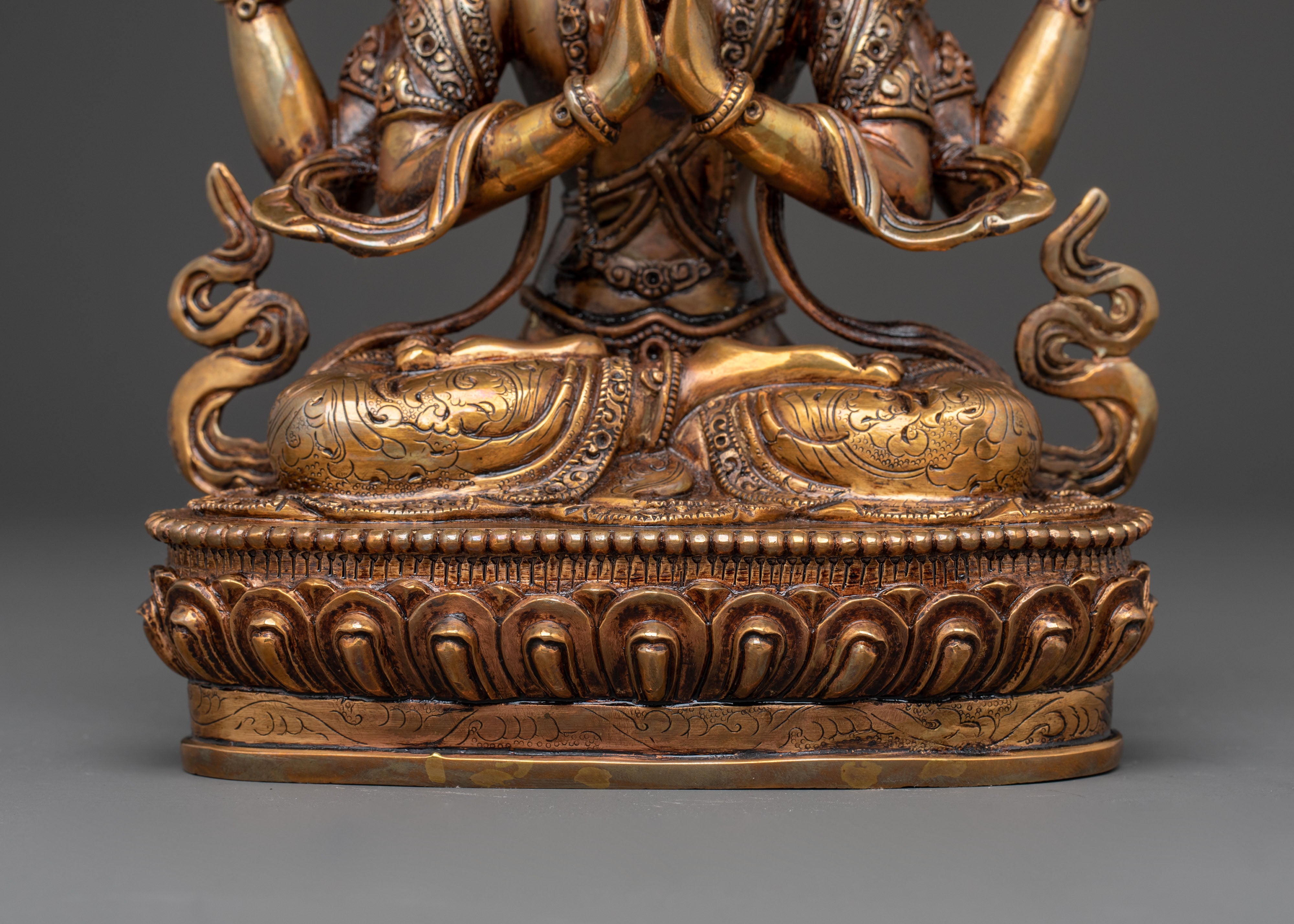 Tranquil Statue of Chenrezig | Bodhisattva of Compassion