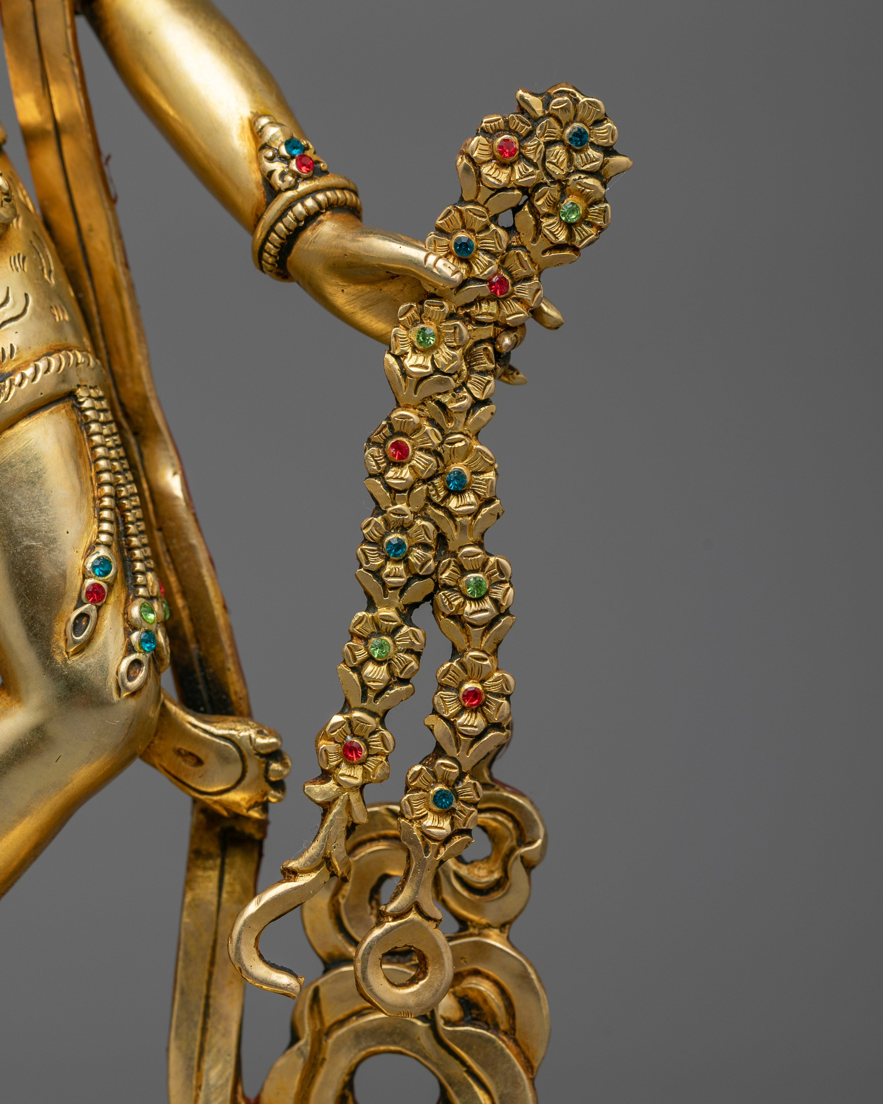 Diva Kurukulla Statue | Embrace the Essence of Love and Magnetism