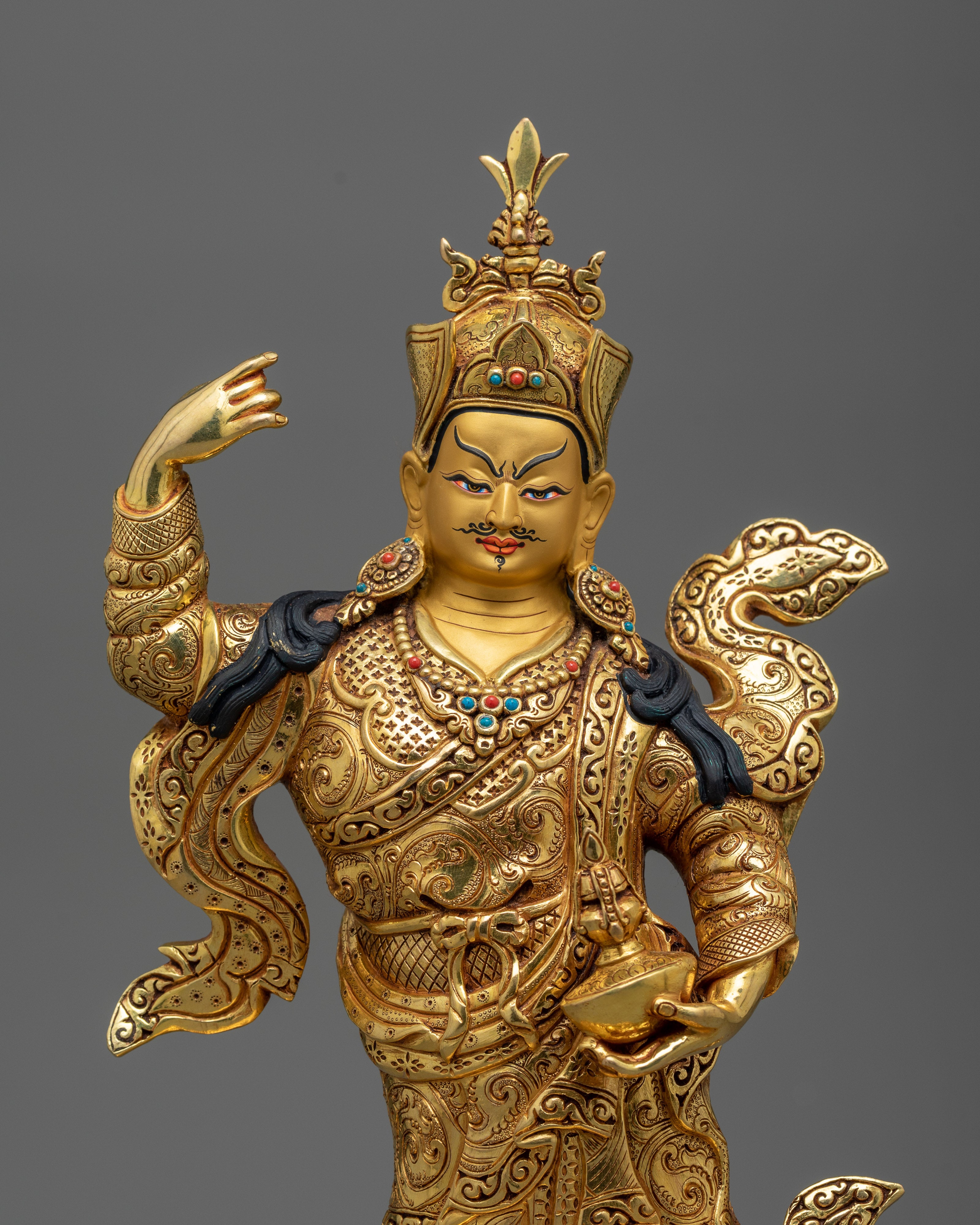 guru-rinpoche-standing-figurine