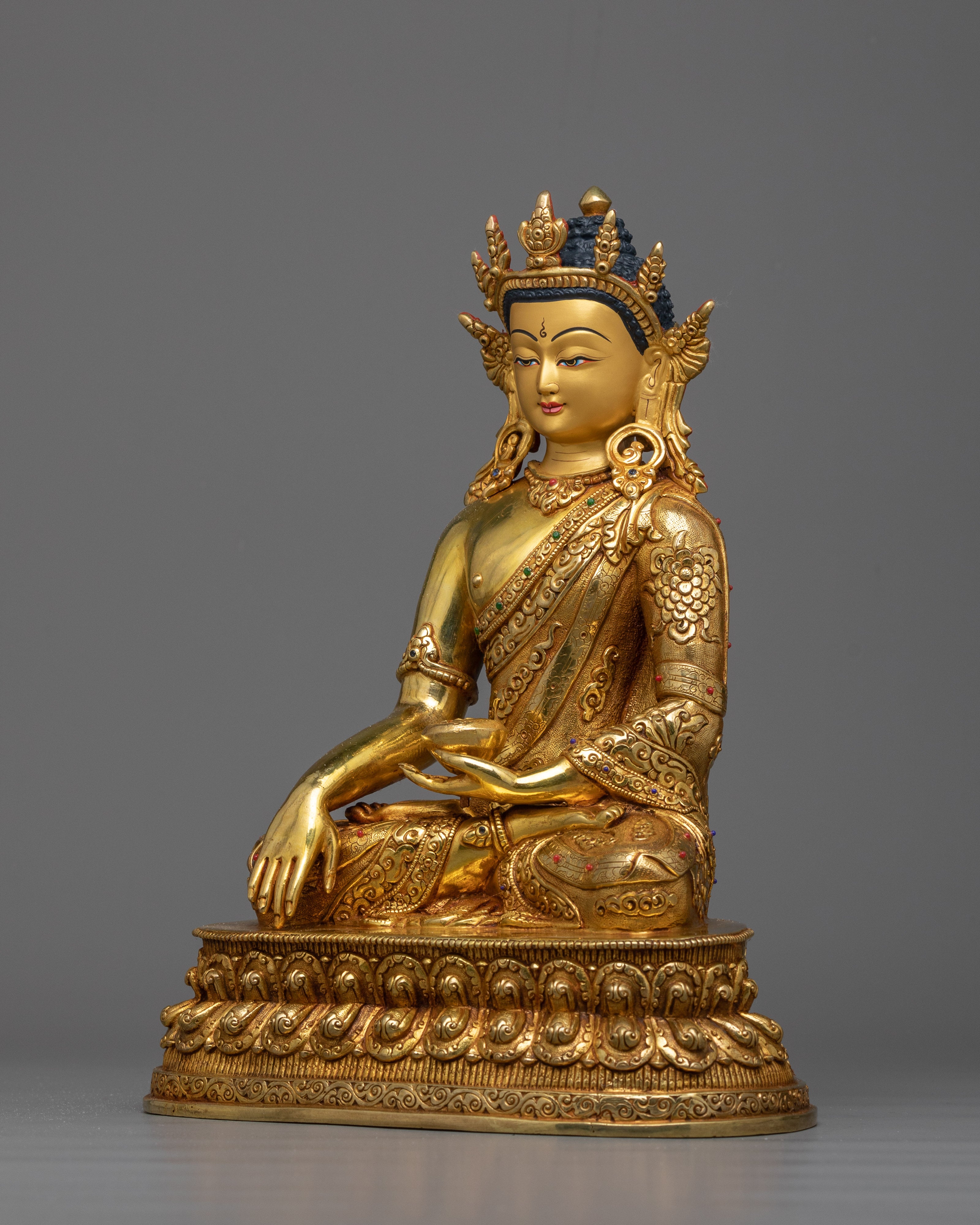 crown-shakyamuni-buddha-gold-gilded