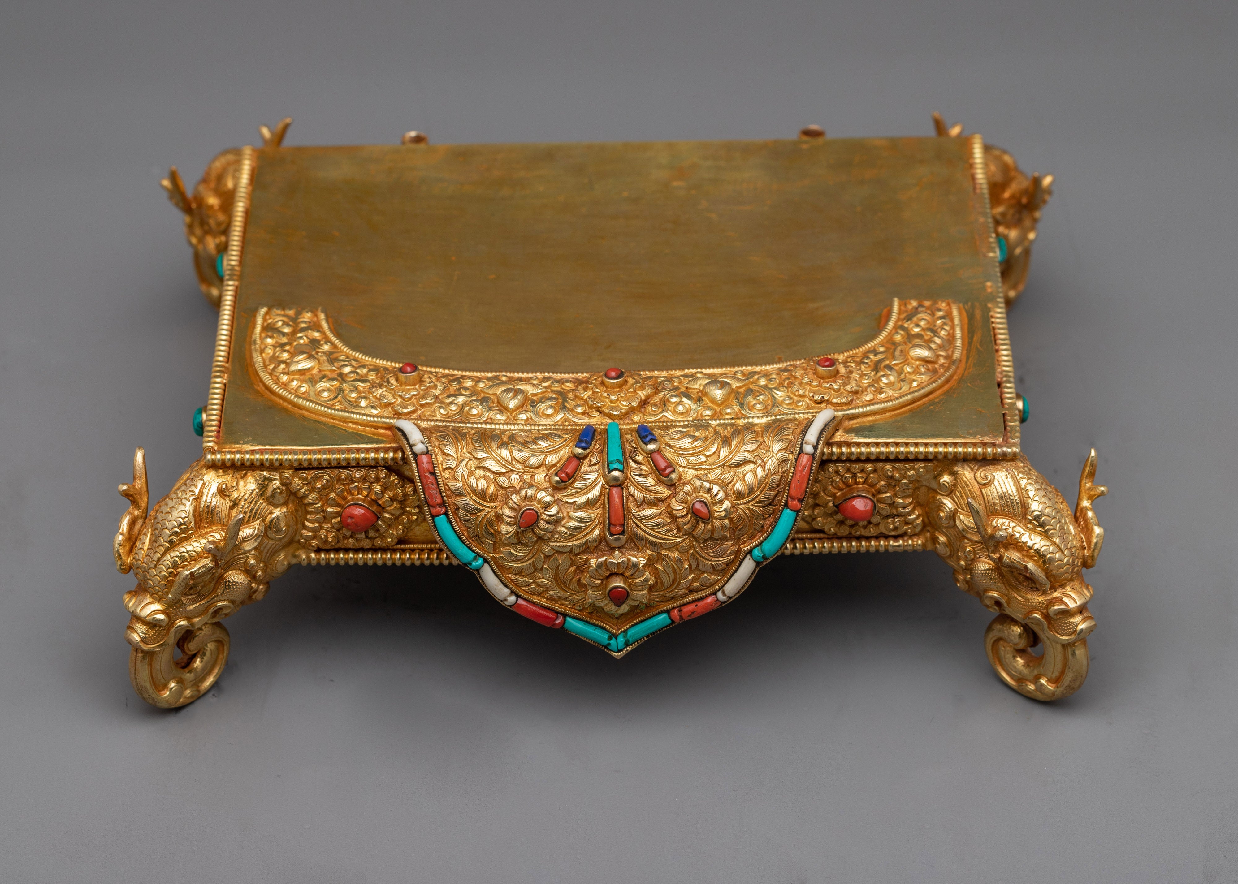 Shakyamuni Buddha Gold Gilded Figure | Experience Divine Radiance and Wisdom