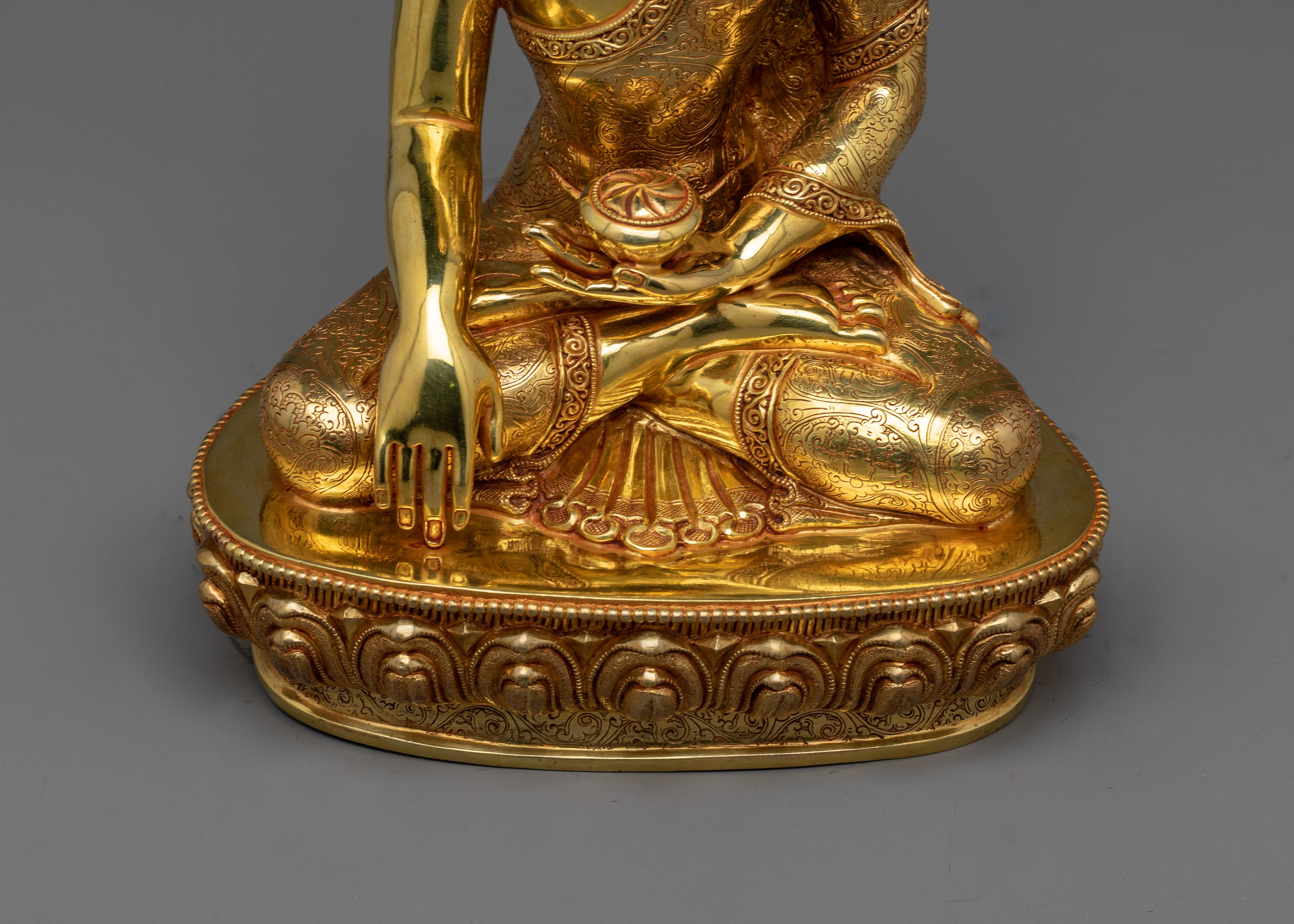 Historical Shakyamuni Buddha Sculpture | Exquisite Triple-Layered 24K Gold-Gilded