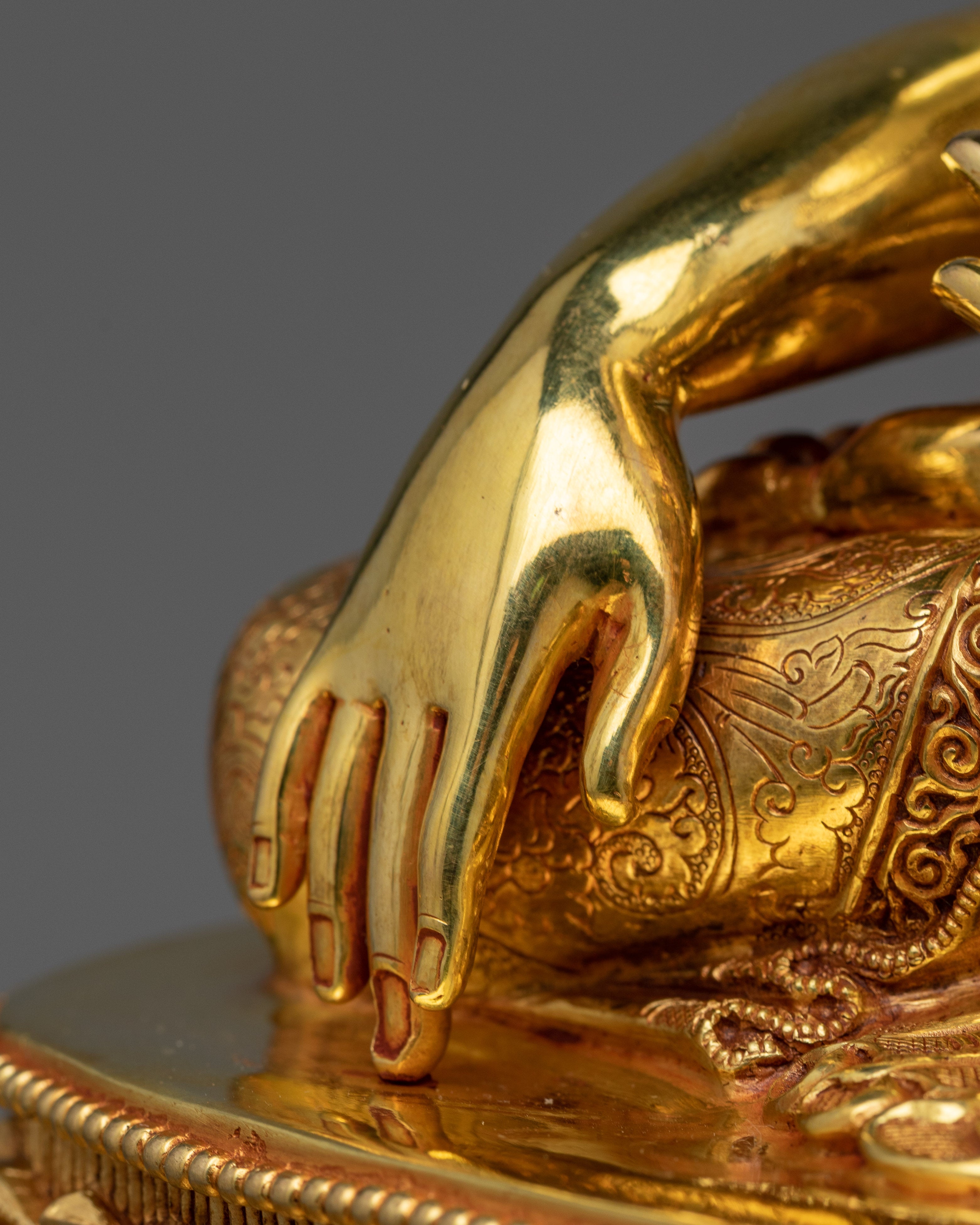 Historical Shakyamuni Buddha Sculpture | Exquisite Triple-Layered 24K Gold-Gilded