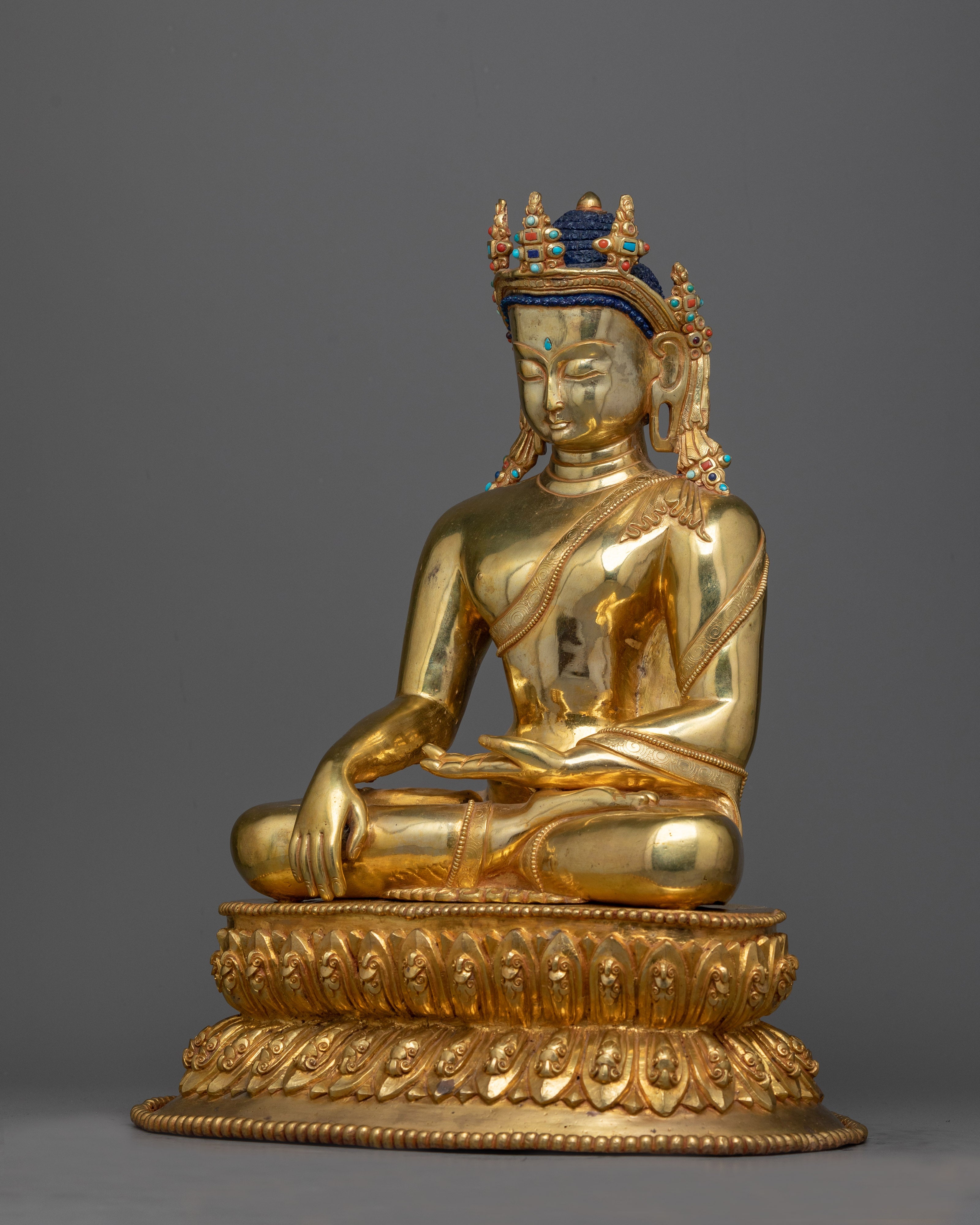 shakyamuni-buddha-gold-gilded