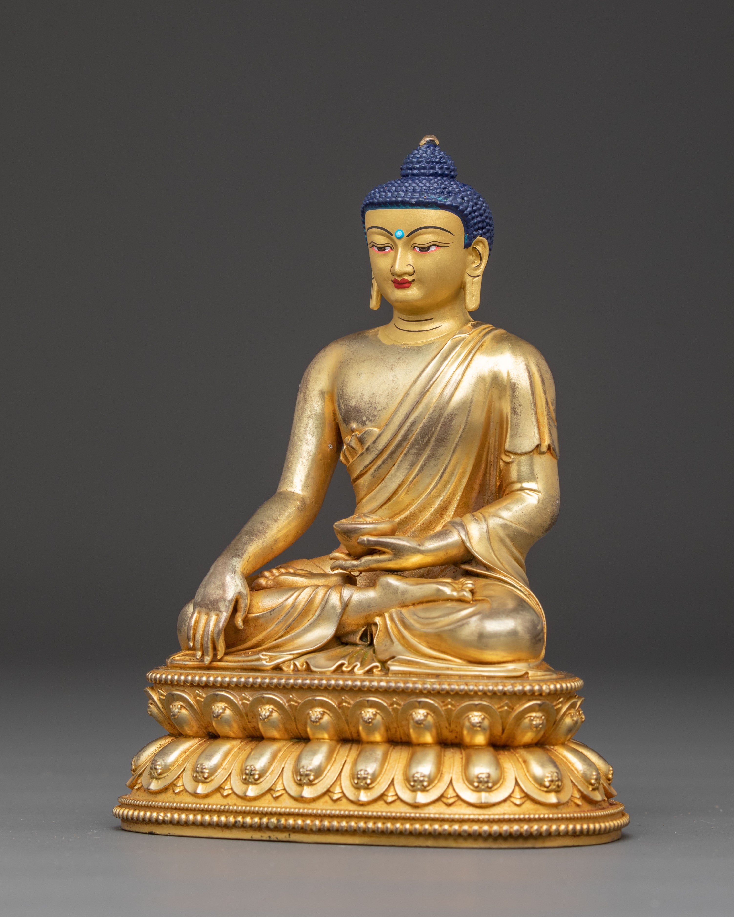 Statue of Dharma Guru Shakyamuni Buddha | Historical Buddha