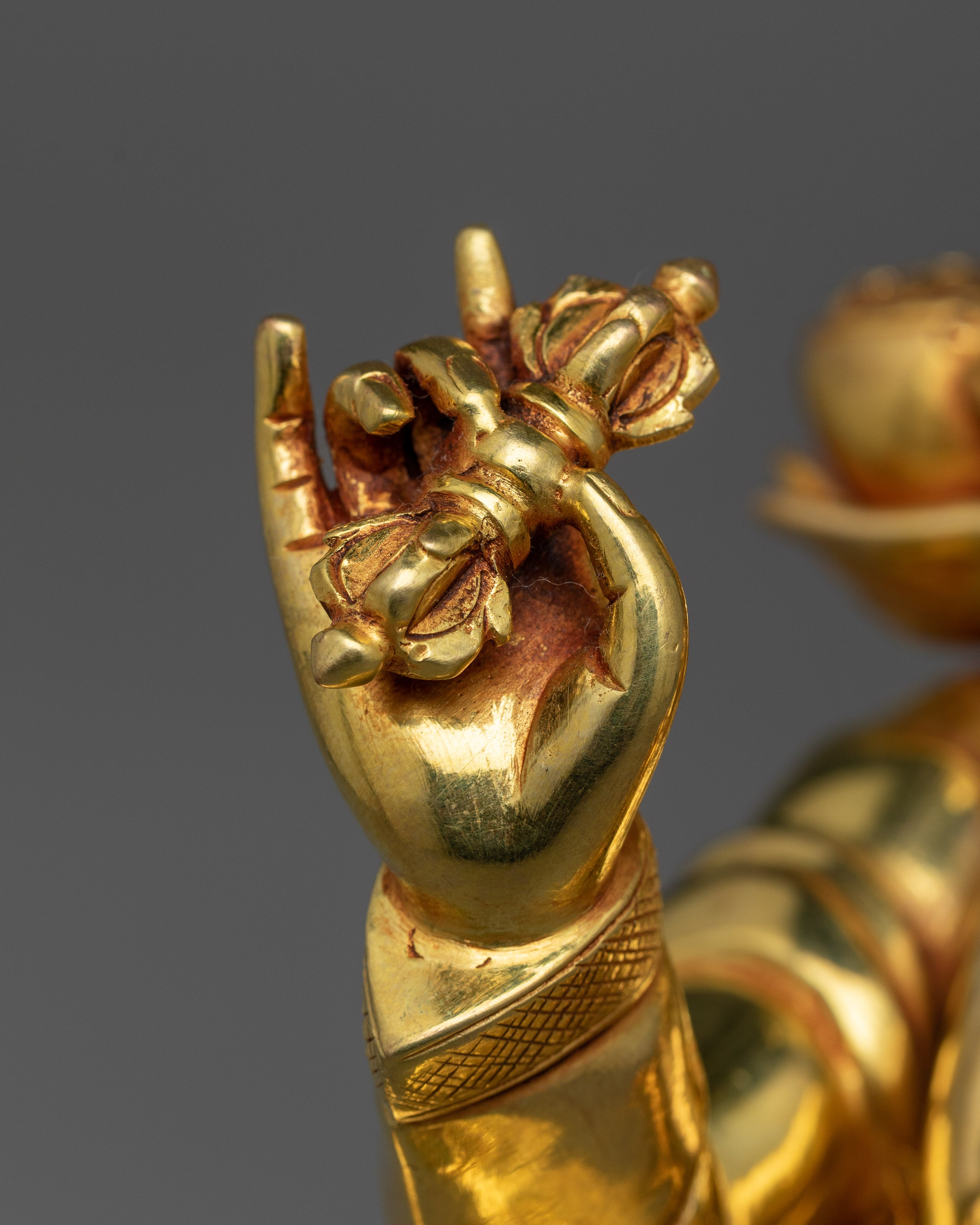 Guru Rinpoche and His Consort Statue | A Testament to Tantric Tradition