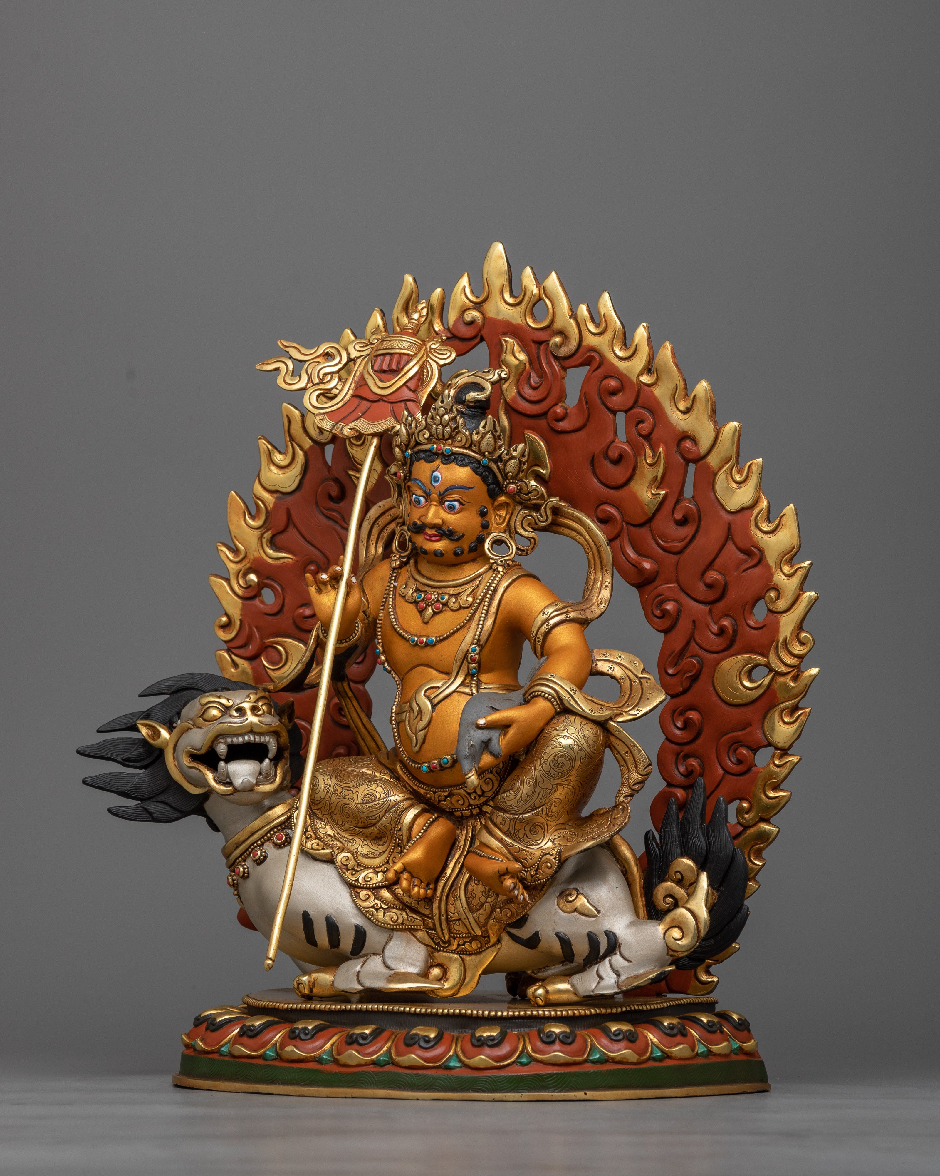 handmade-namtoshe-figurine