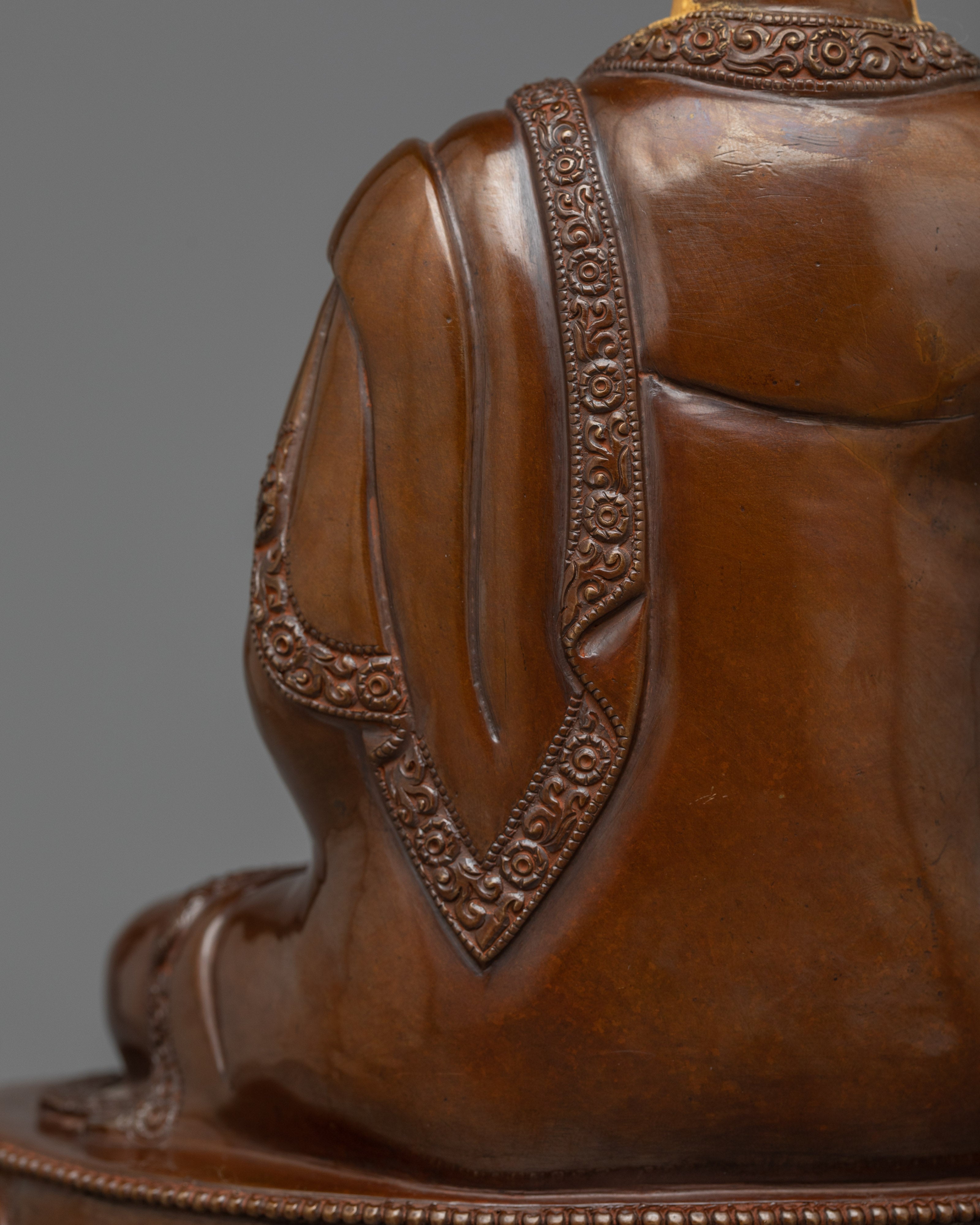 Handmade Shakyamuni Buddha Figurine for The Shrine | The Enlightenment Buddha