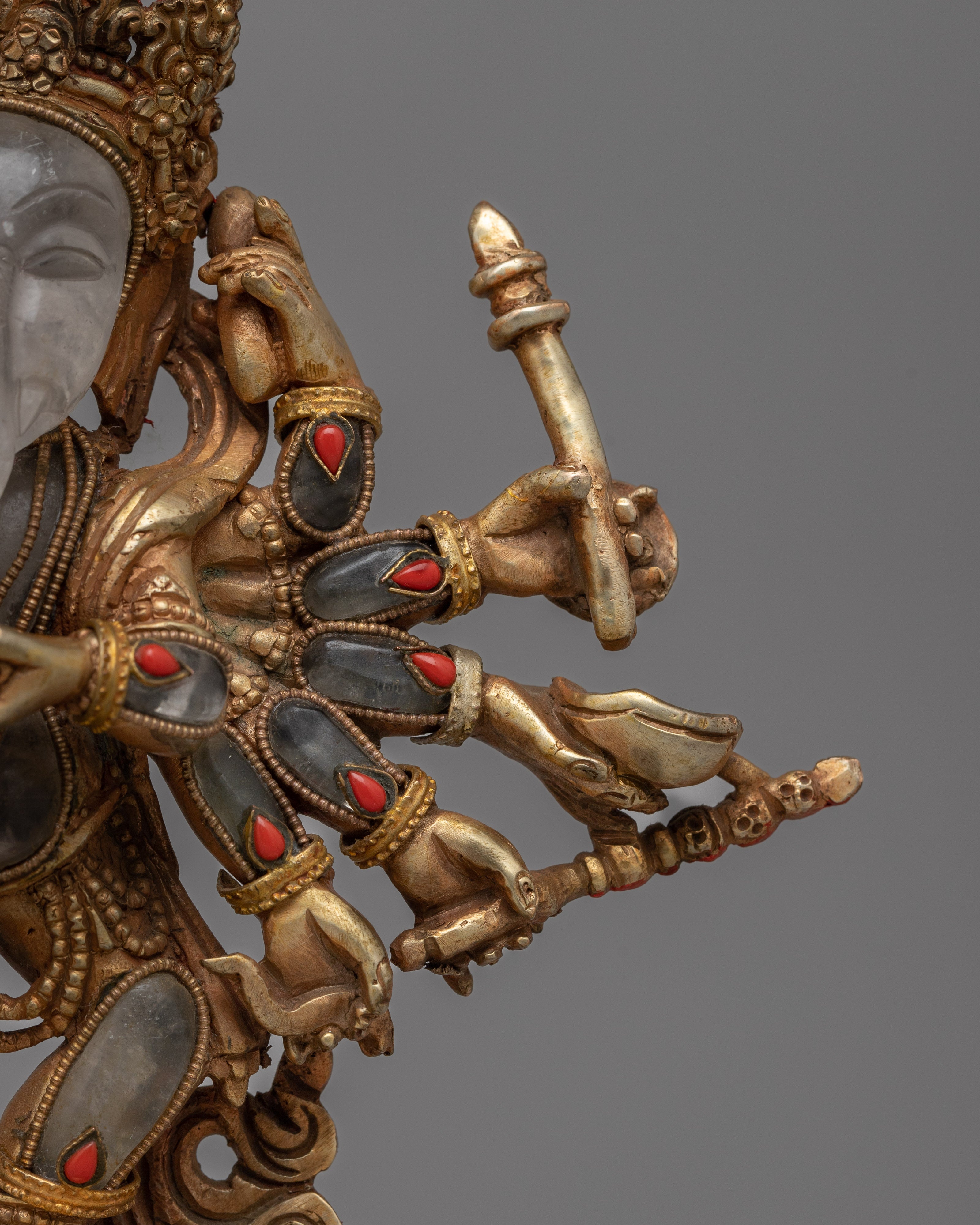 Shree Ganesh Crystal Body Statue | Beacon of Prosperity and Wisdom