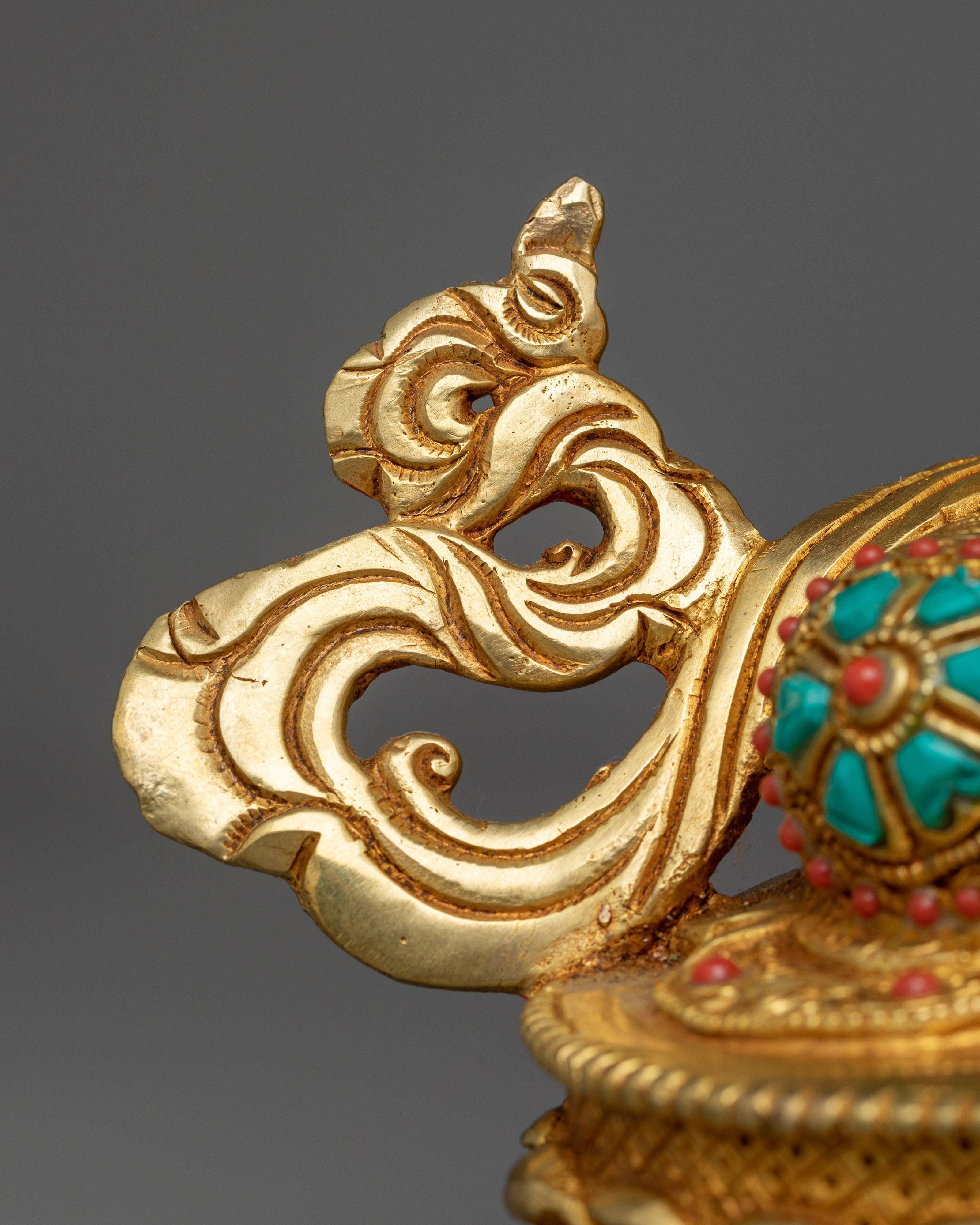 Vajrasattva Gemstone-Decorated Statue | Embodiment of Purity and Enlightenment